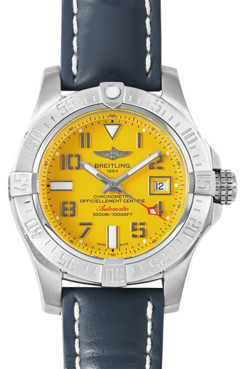 Breitling Avenger A17331101I1S1