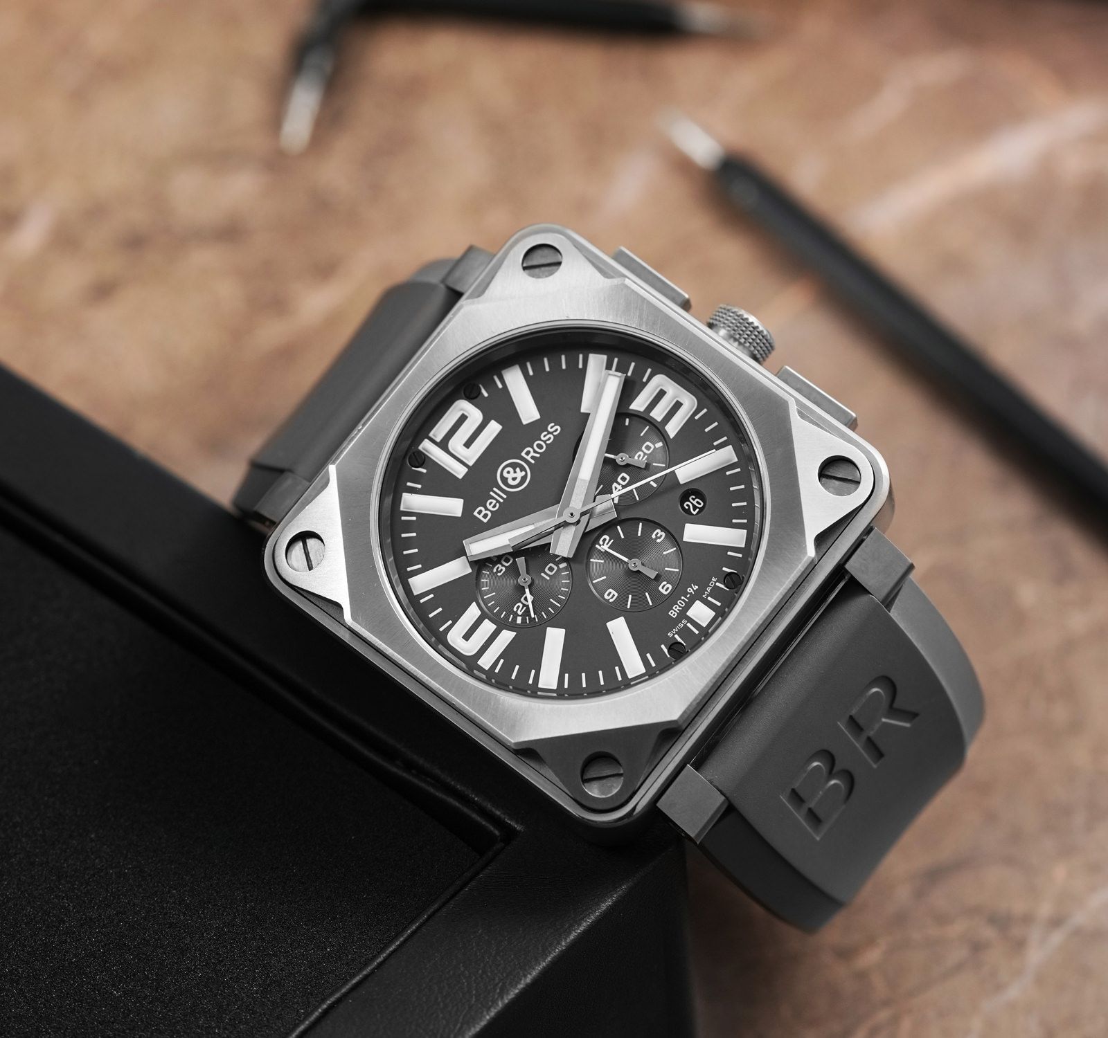 Bell and ross discount titanium