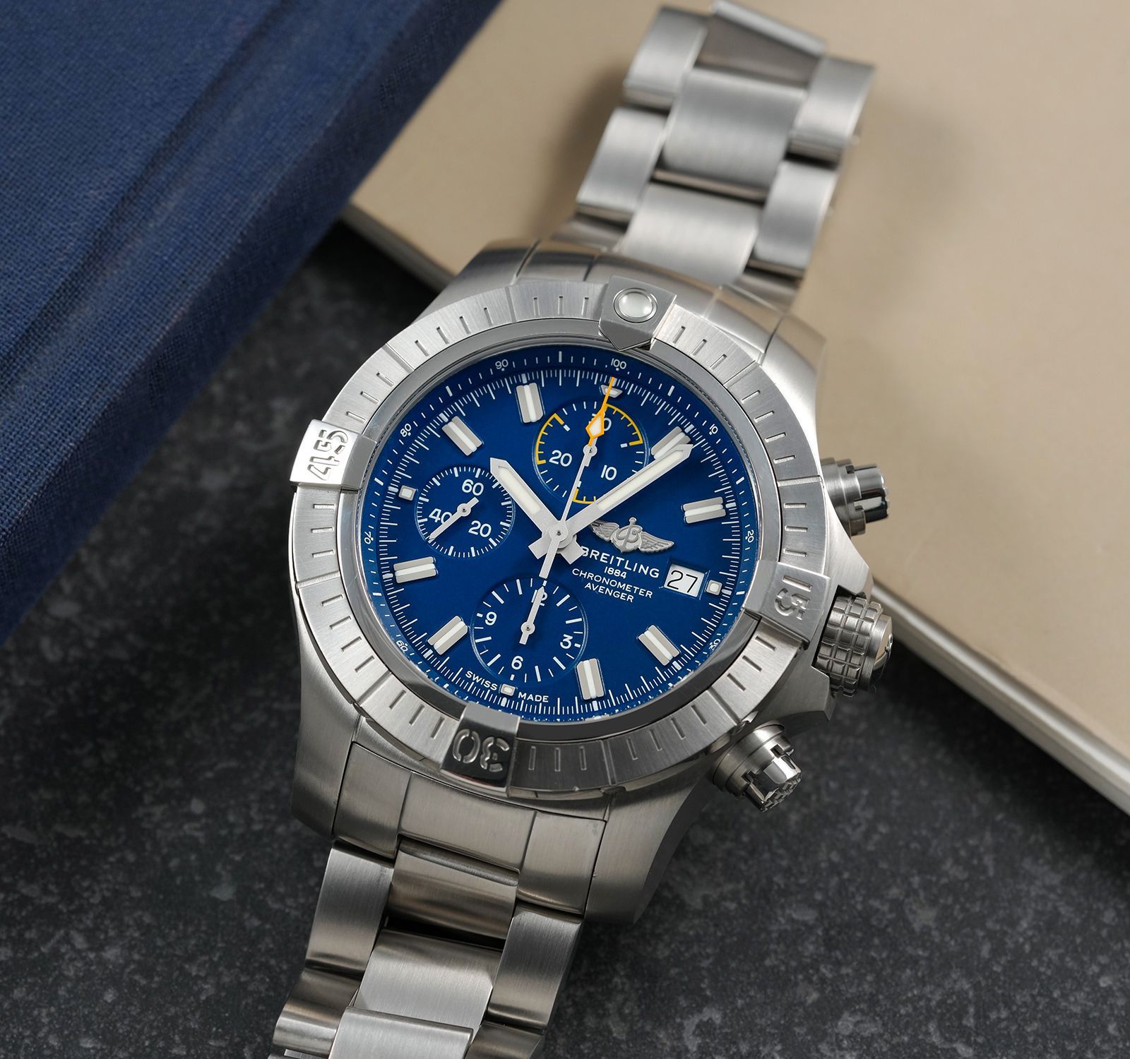 Second Hand Breitling Avenger