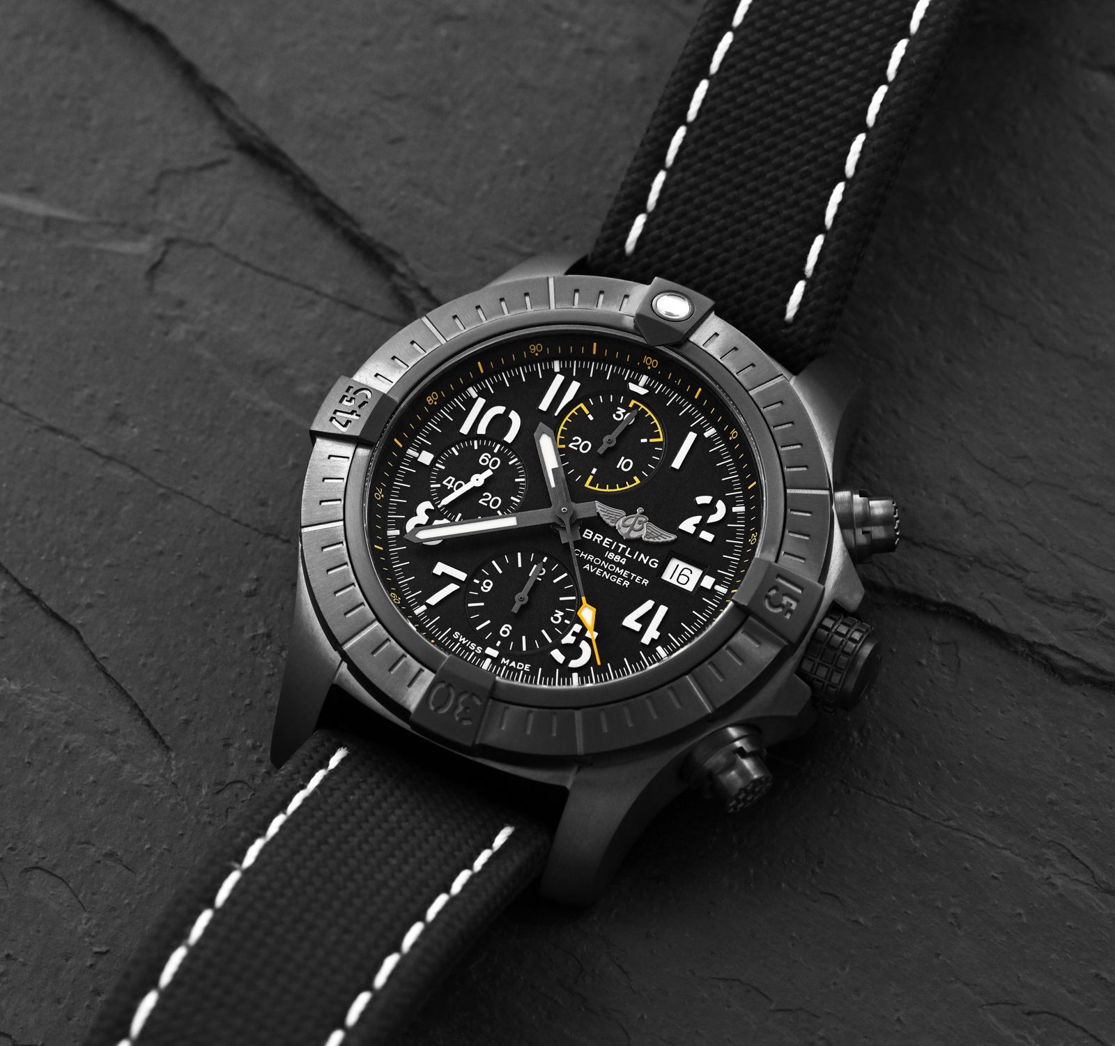 Second Hand Breitling Avenger