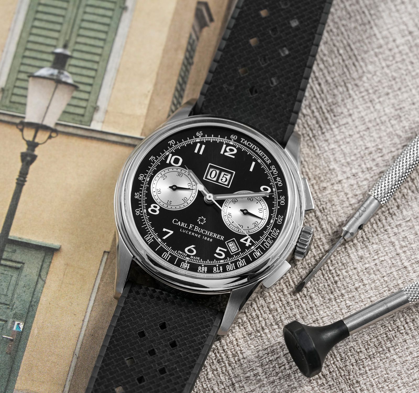 Pre-Owned Carl F. Bucherer Heritage Men Watch in Black
