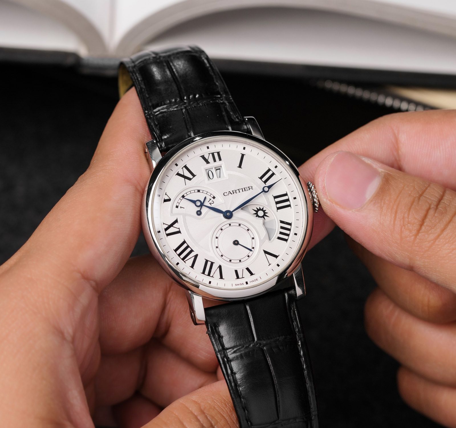 Pre-Owned Cartier Rotonde de Cartier Price