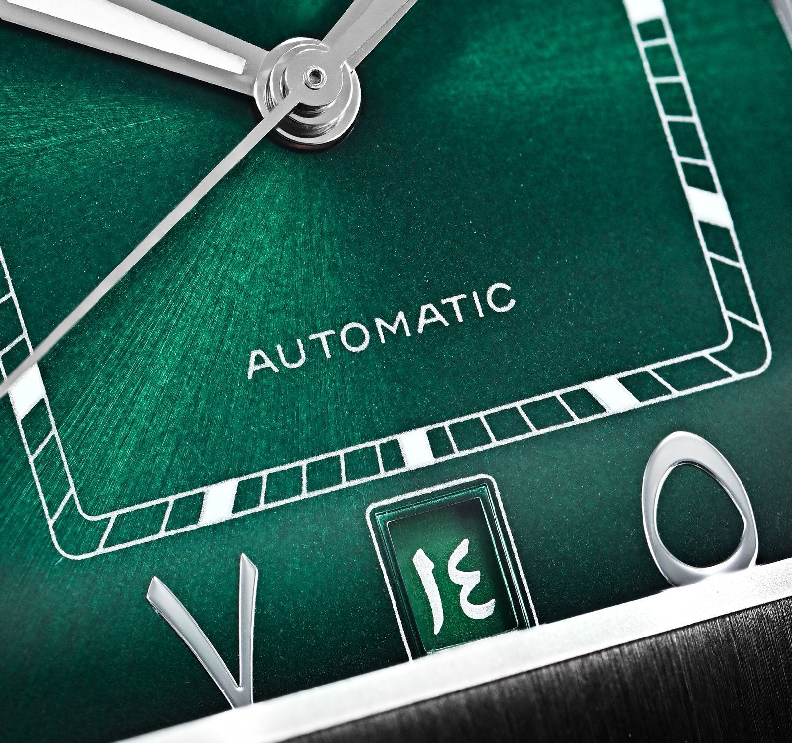 Pre-Owned Cartier Santos de Cartier Price