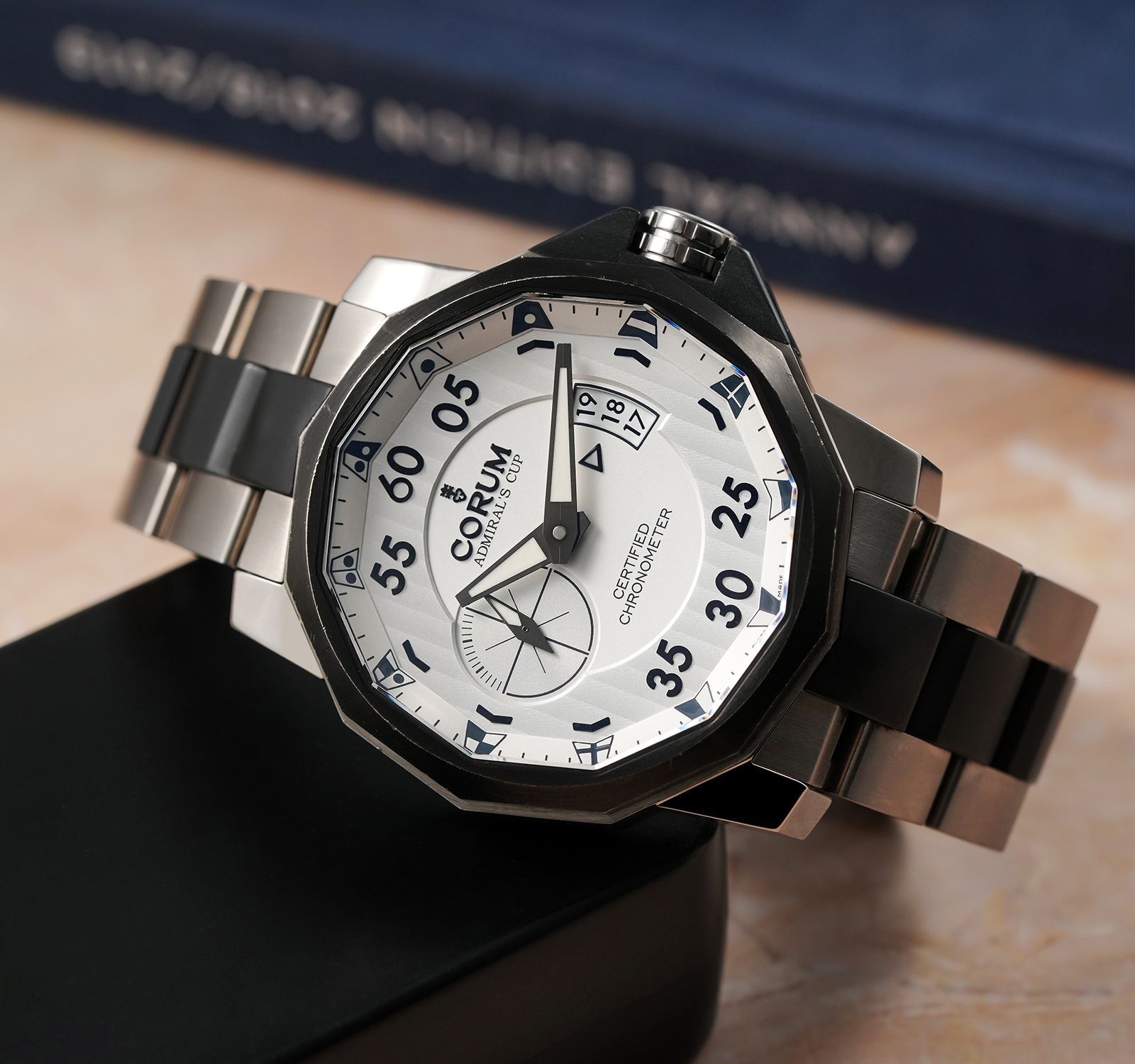 Corum 947.951.94/V791 AK 14