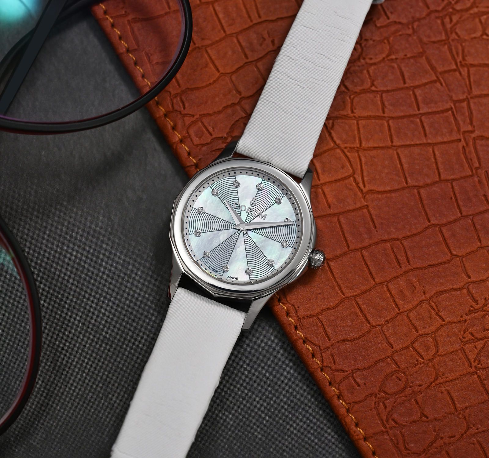 Corum 020.100.20/0049 PN09