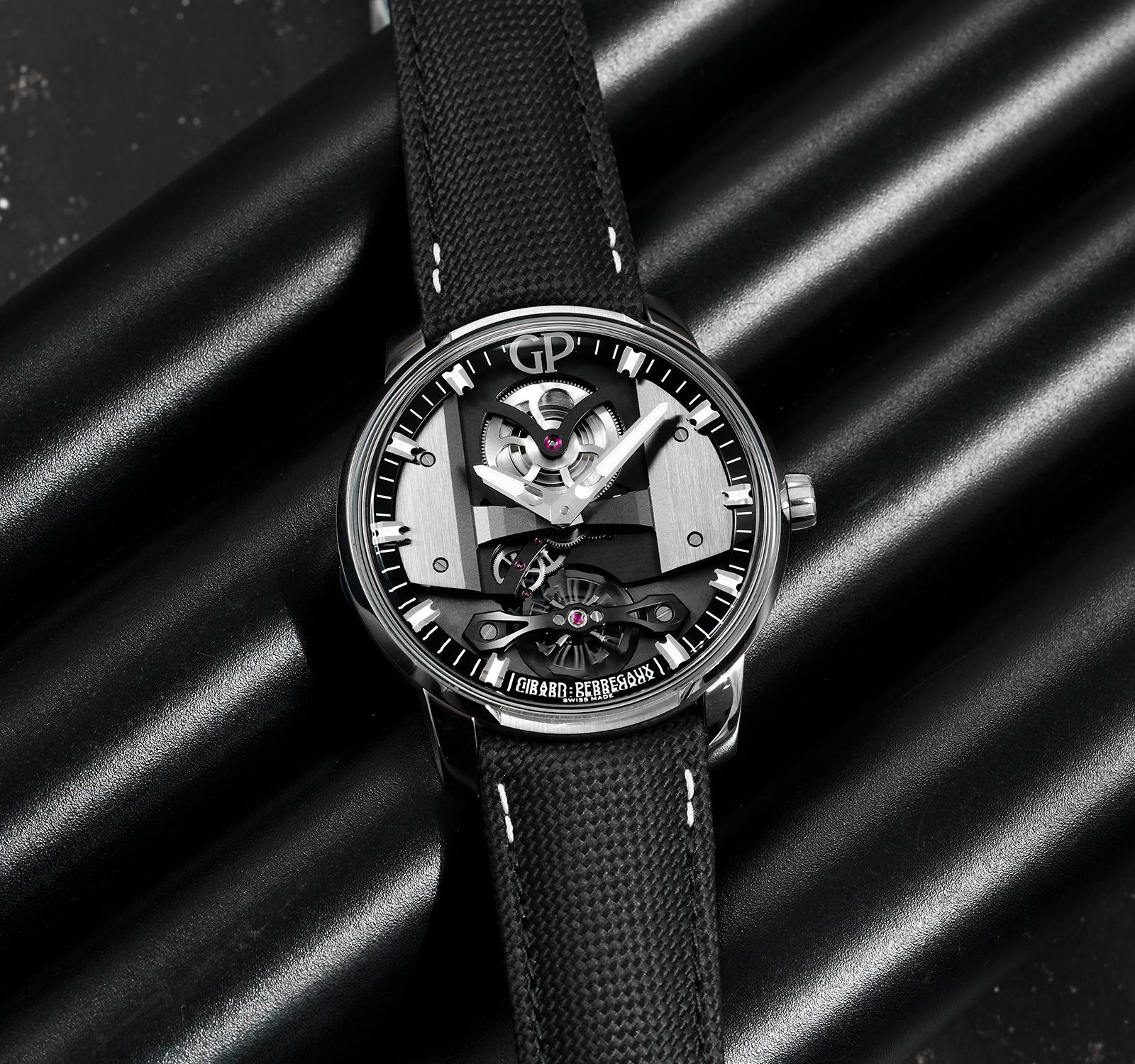 Pre-Owned Girard-Perregaux Bridges Men Watch in Black Colour Dial