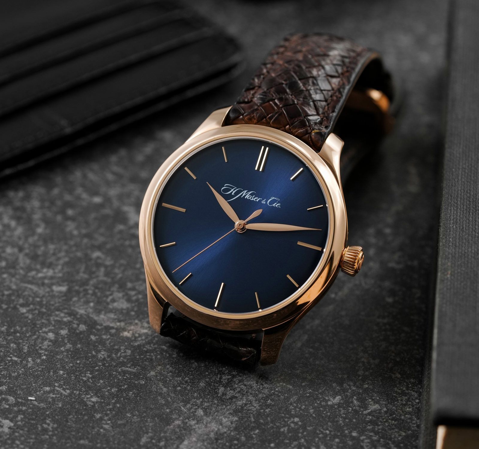 Second Hand H. Moser & Cie. Endeavour