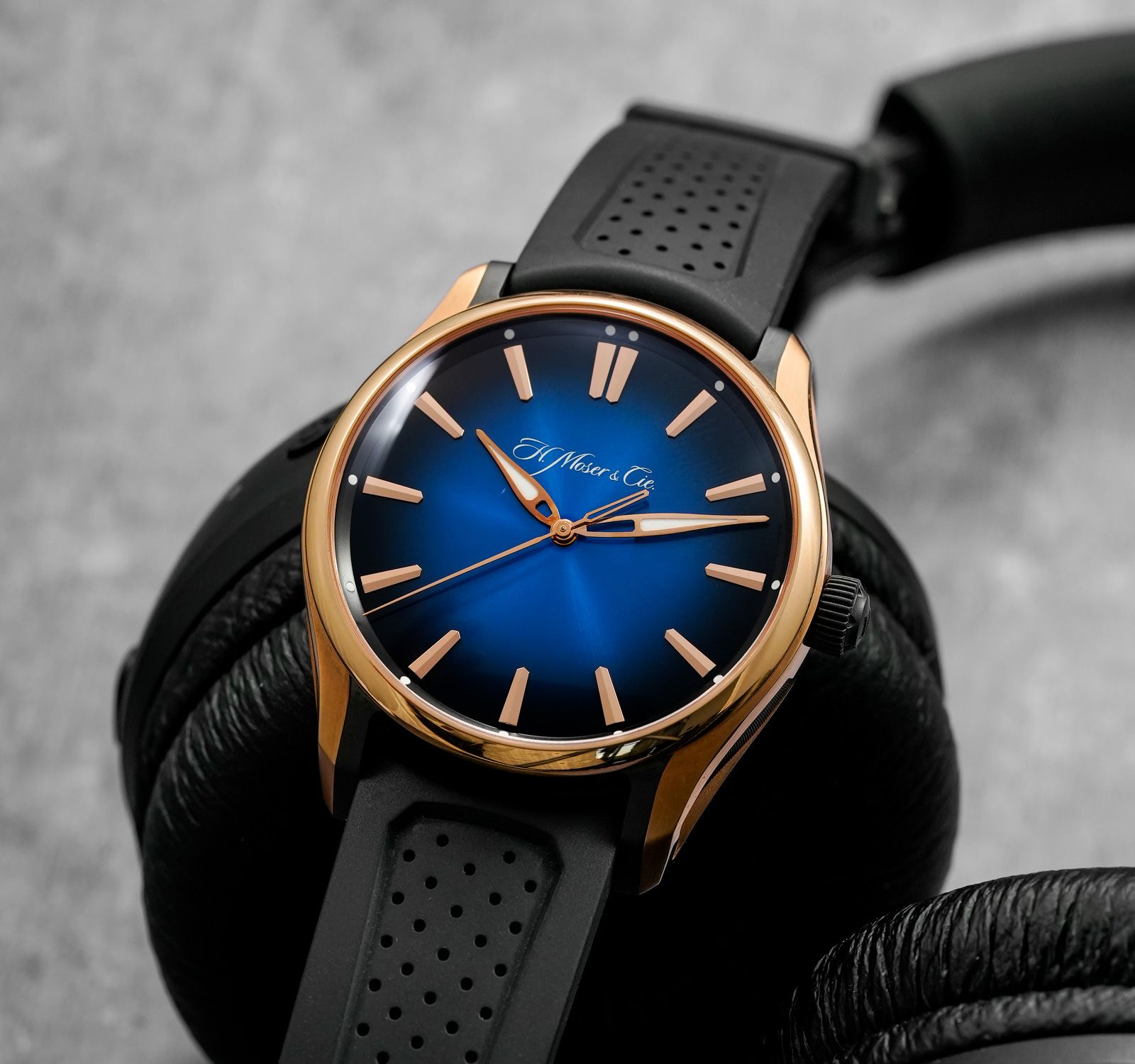 H. Moser & Cie. 3200-0903