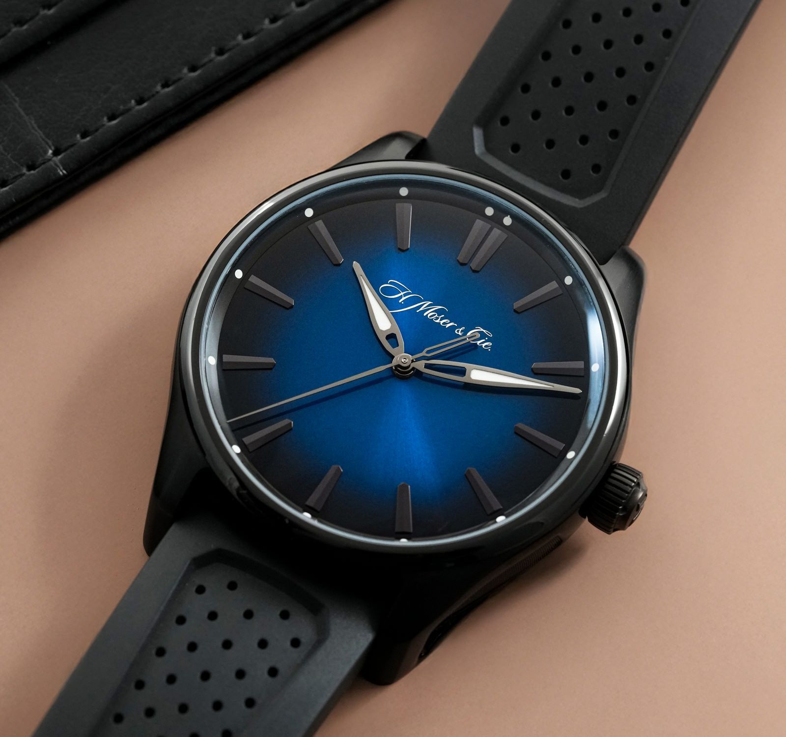 Second Hand H. Moser & Cie. Pioneer