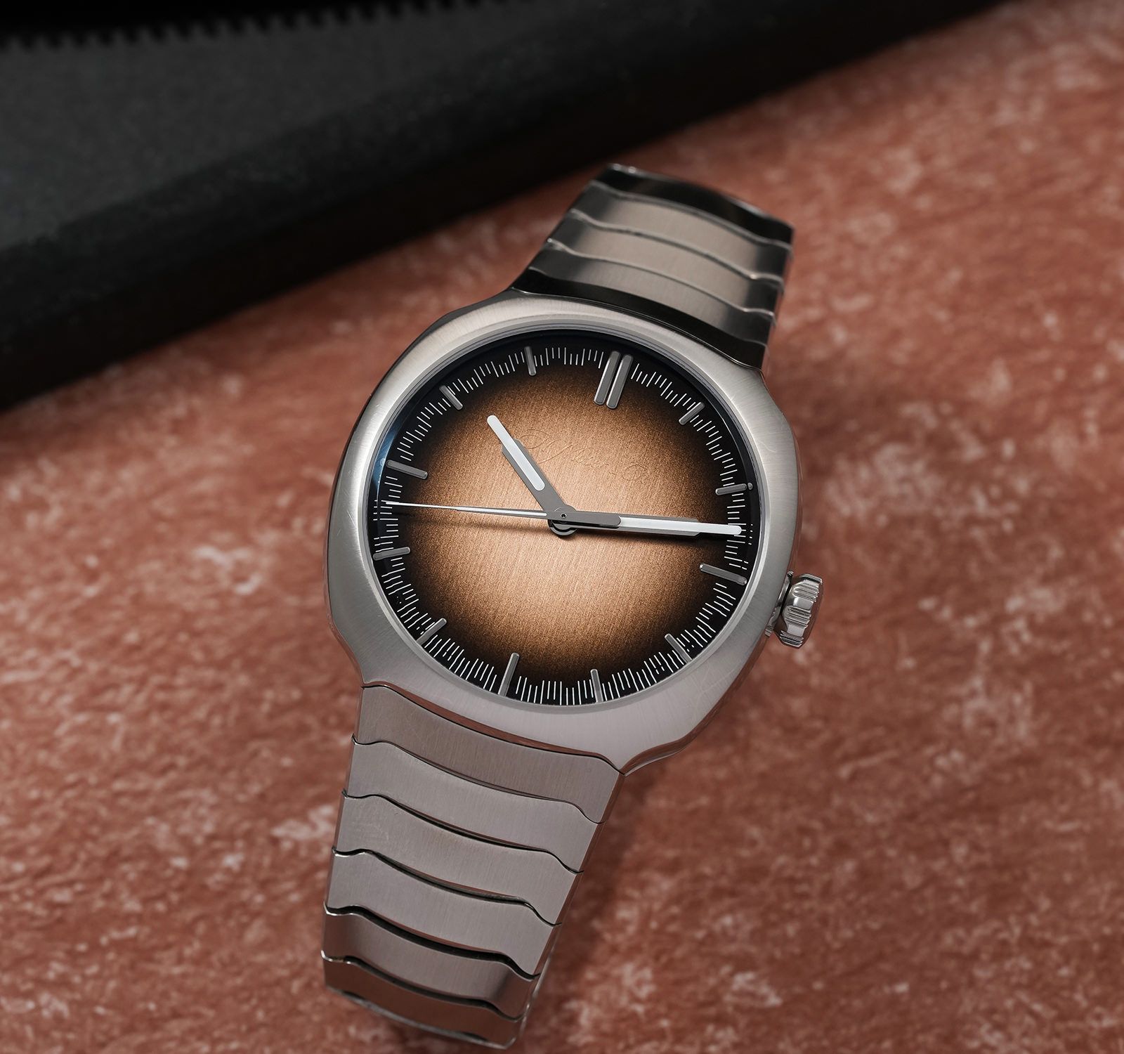 Second Hand H. Moser & Cie. Streamliner