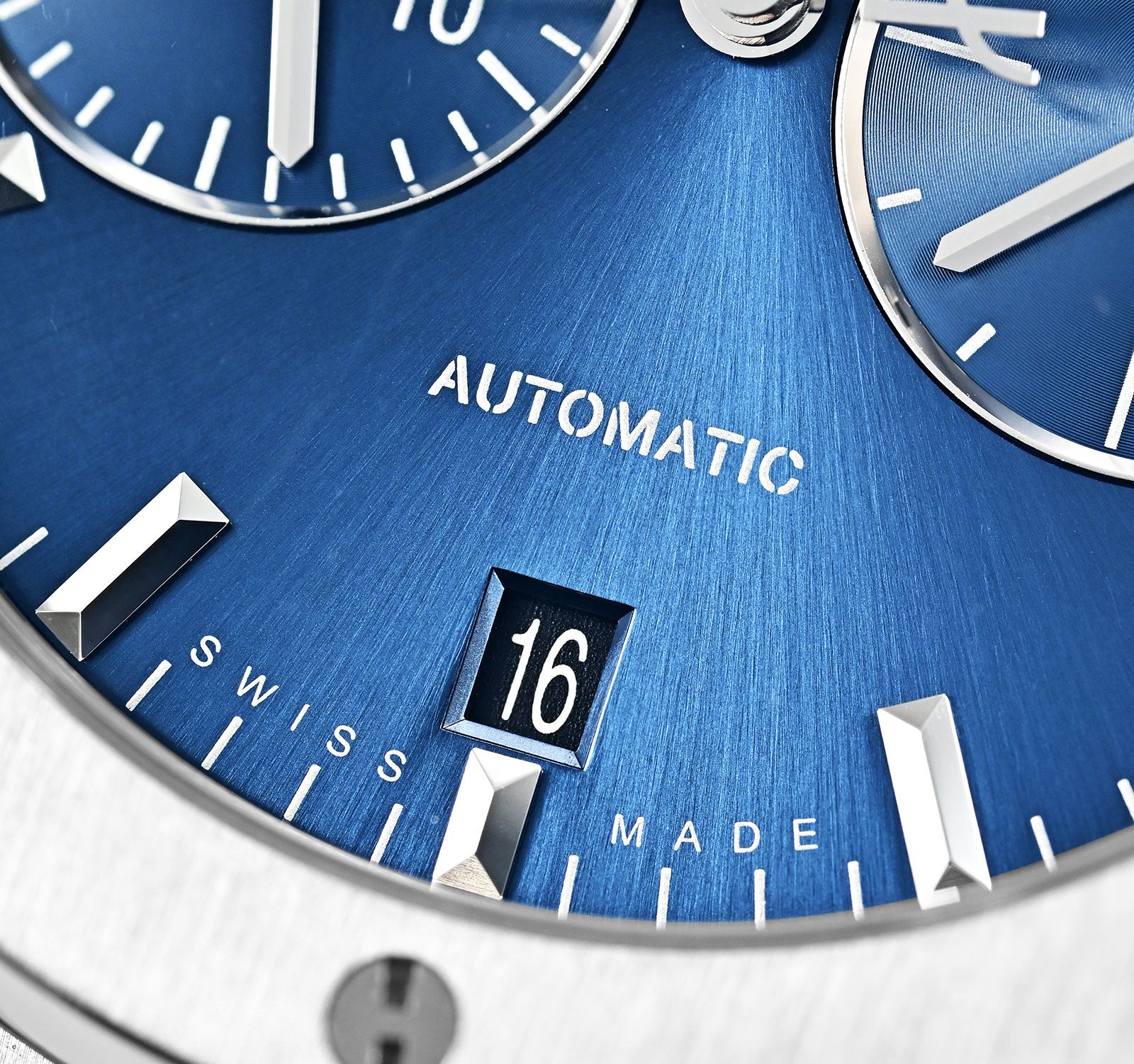 Pre-Owned Hublot Classic Fusion Men Watch in Blue Colour Dial