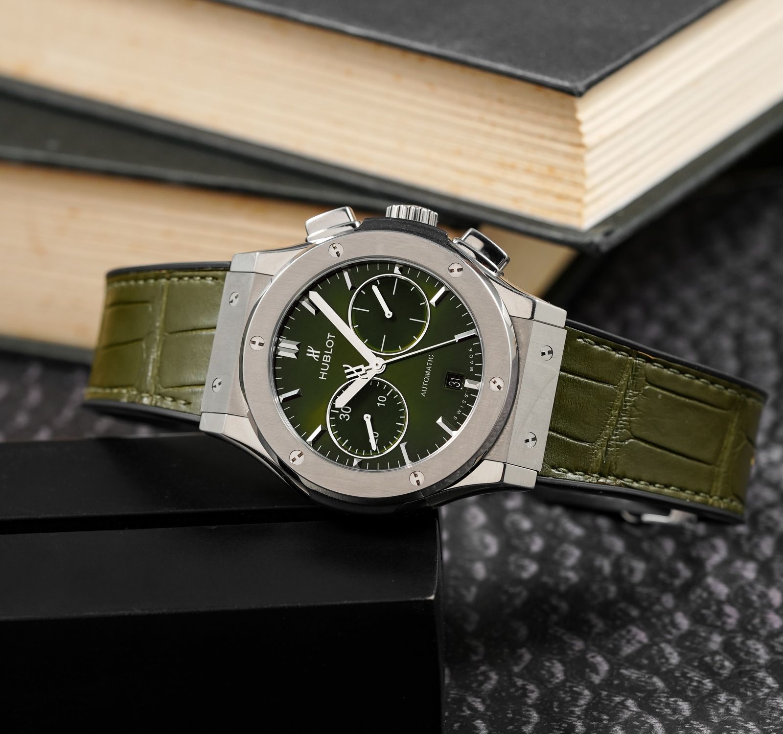Pre-Owned Hublot Classic Fusion Men Watch in Green Colour Dial