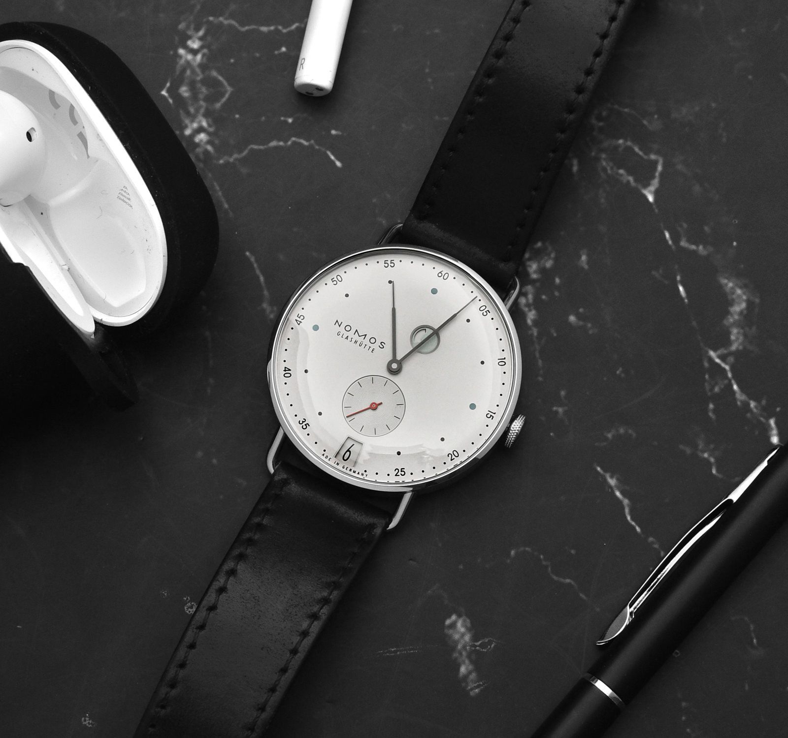 Second Hand Nomos Glashutte Metro