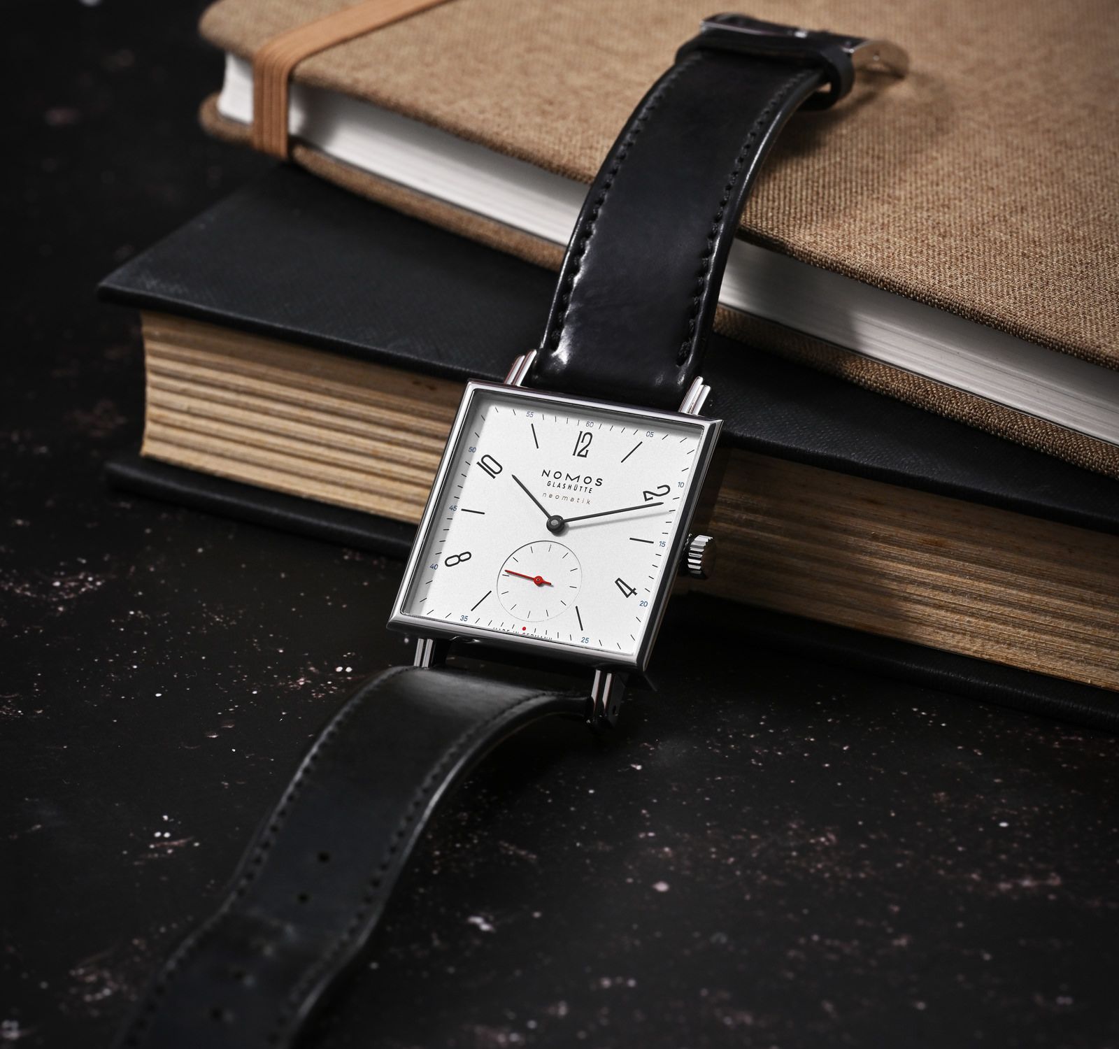 Nomos Glashutte 421