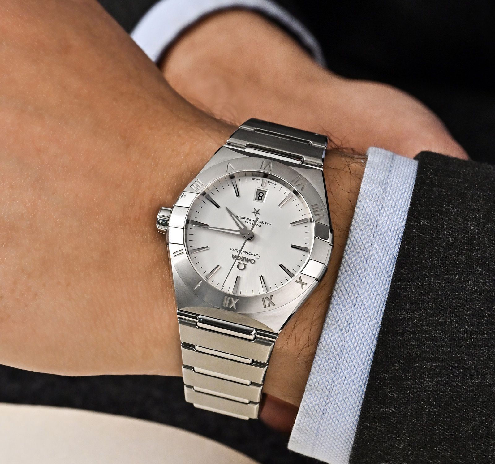 Pre-Owned Omega Constellation Men Watch in Silver Colour Dial