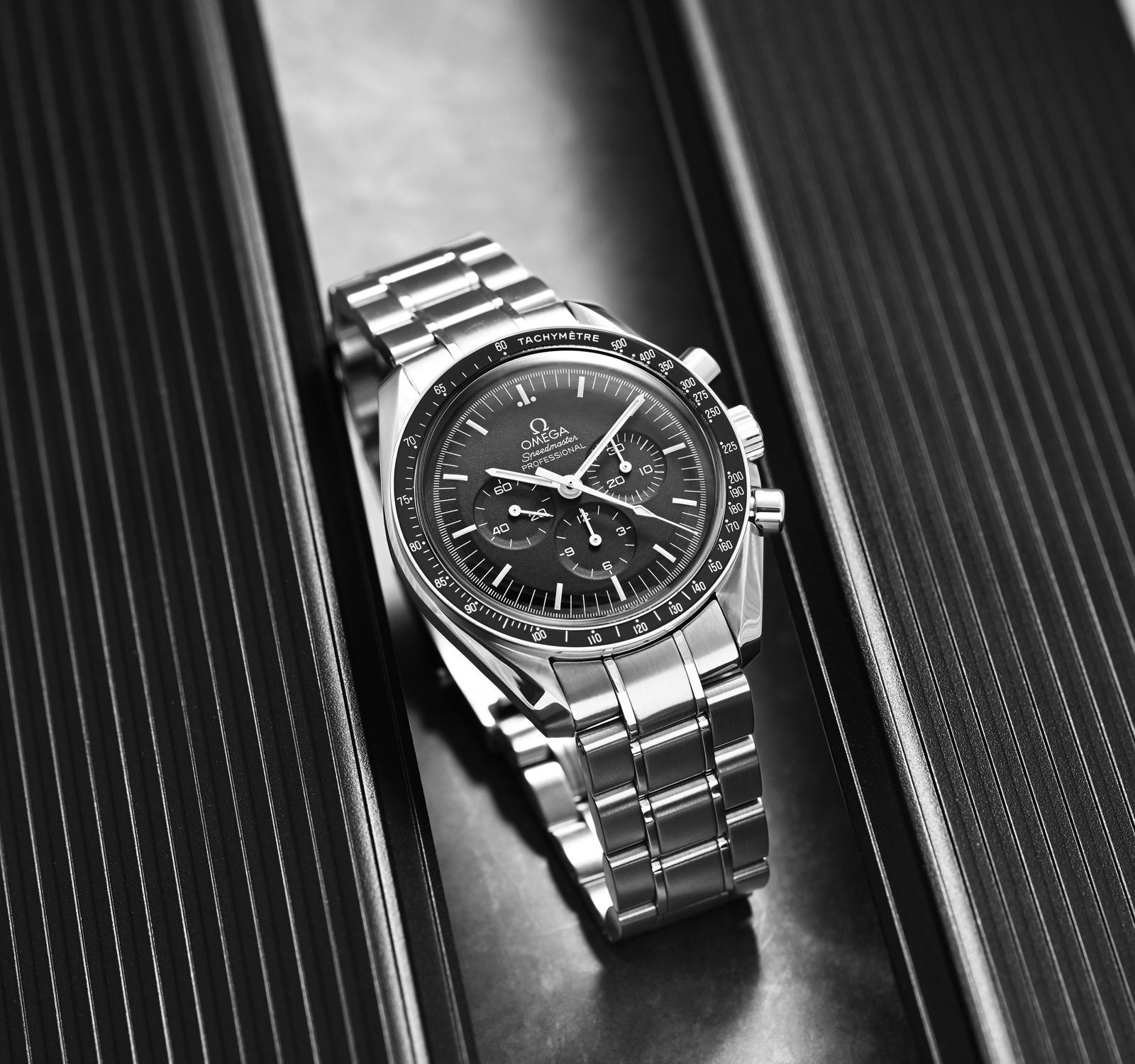 Second Hand Omega Speedmaster