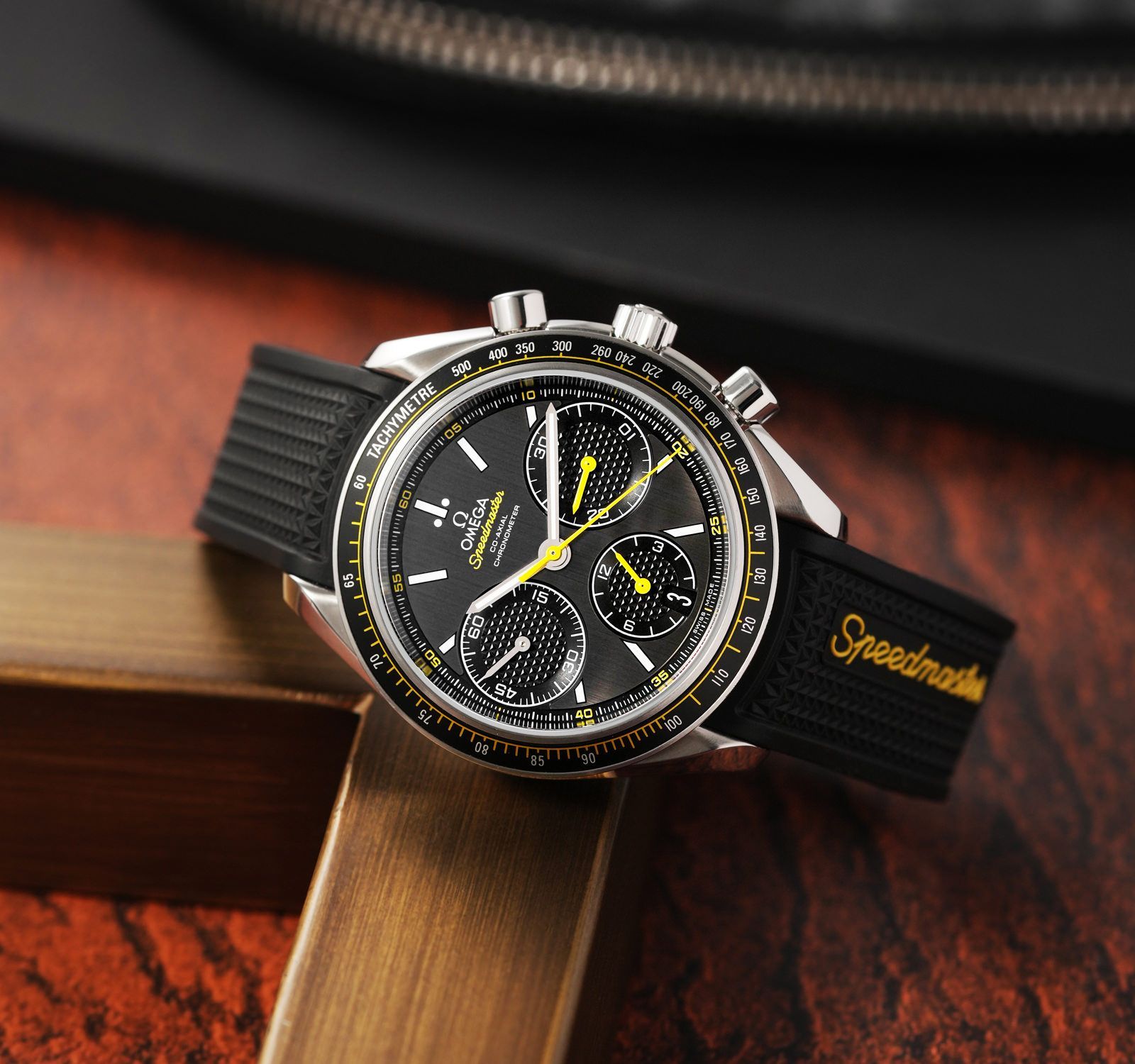 Second Hand Omega Speedmaster