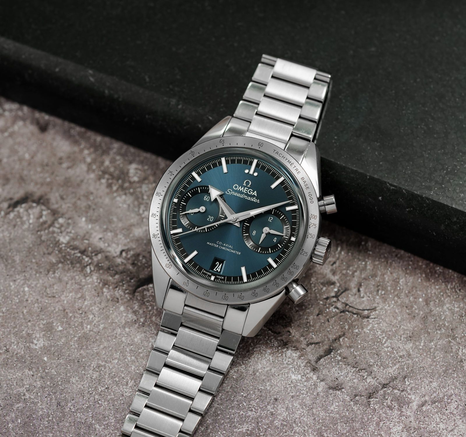 Second Hand Omega Speedmaster