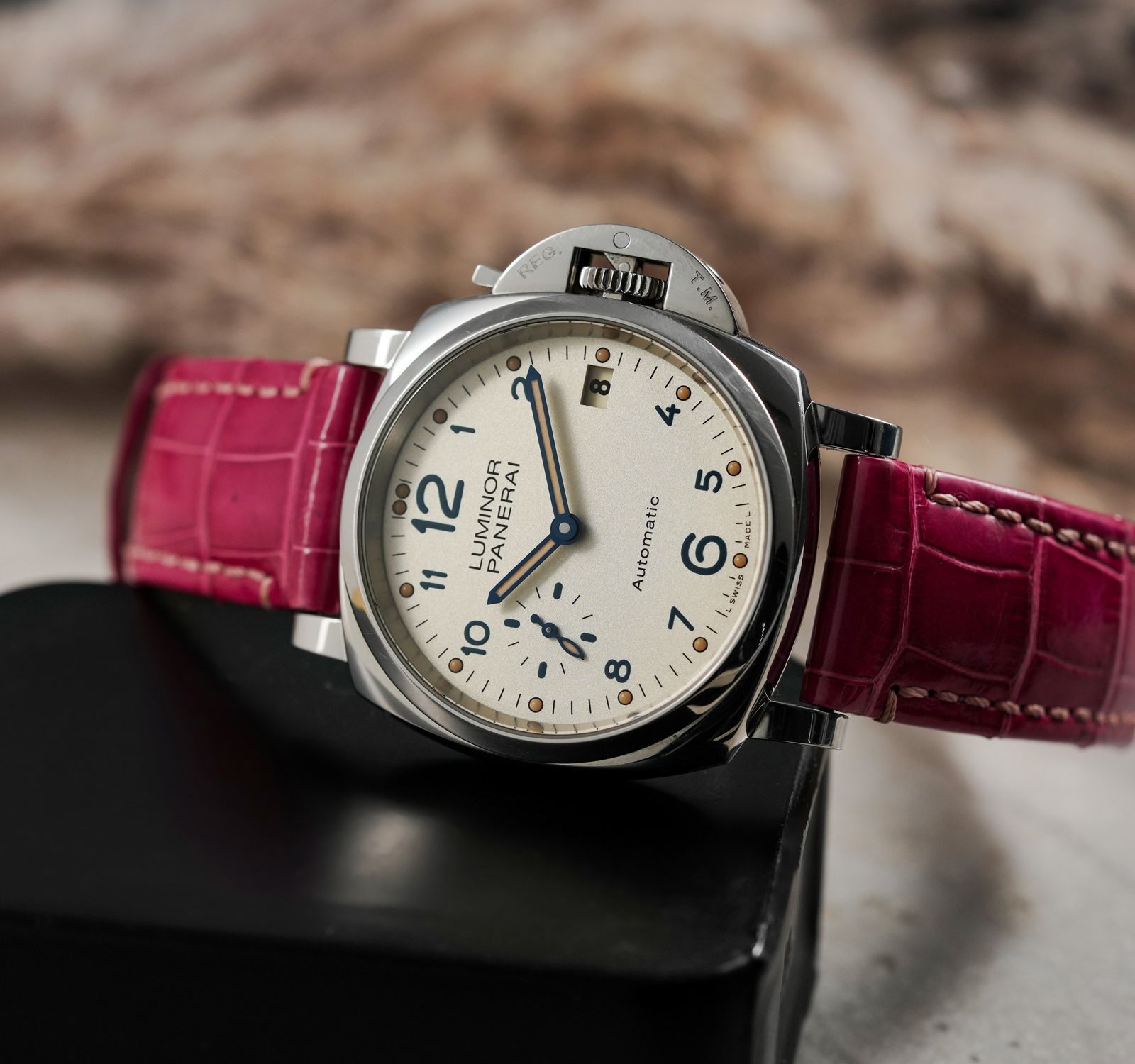 Second Hand Panerai Luminor Due