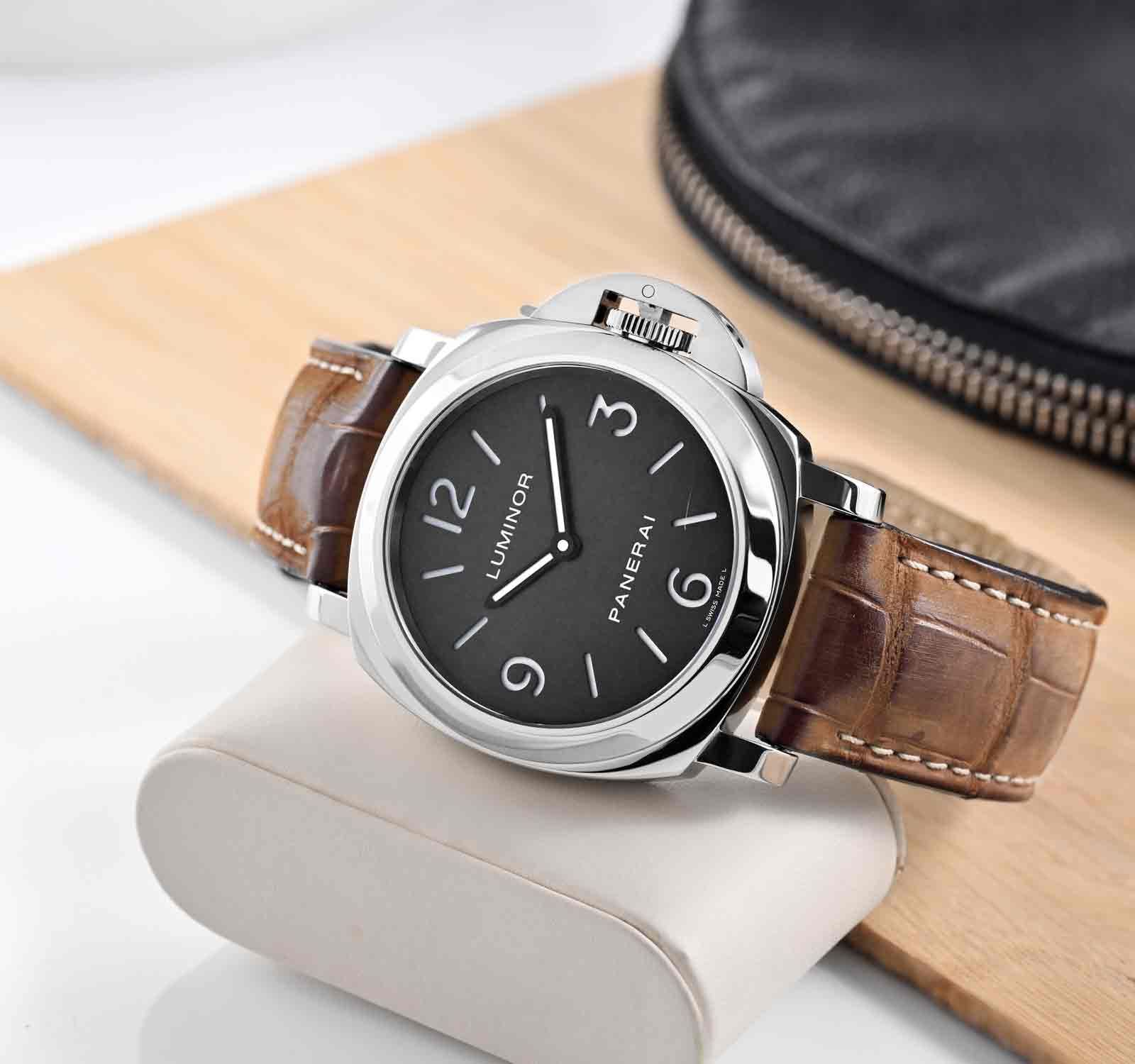 Buy Pre Owned Panerai Luminor PAM00112