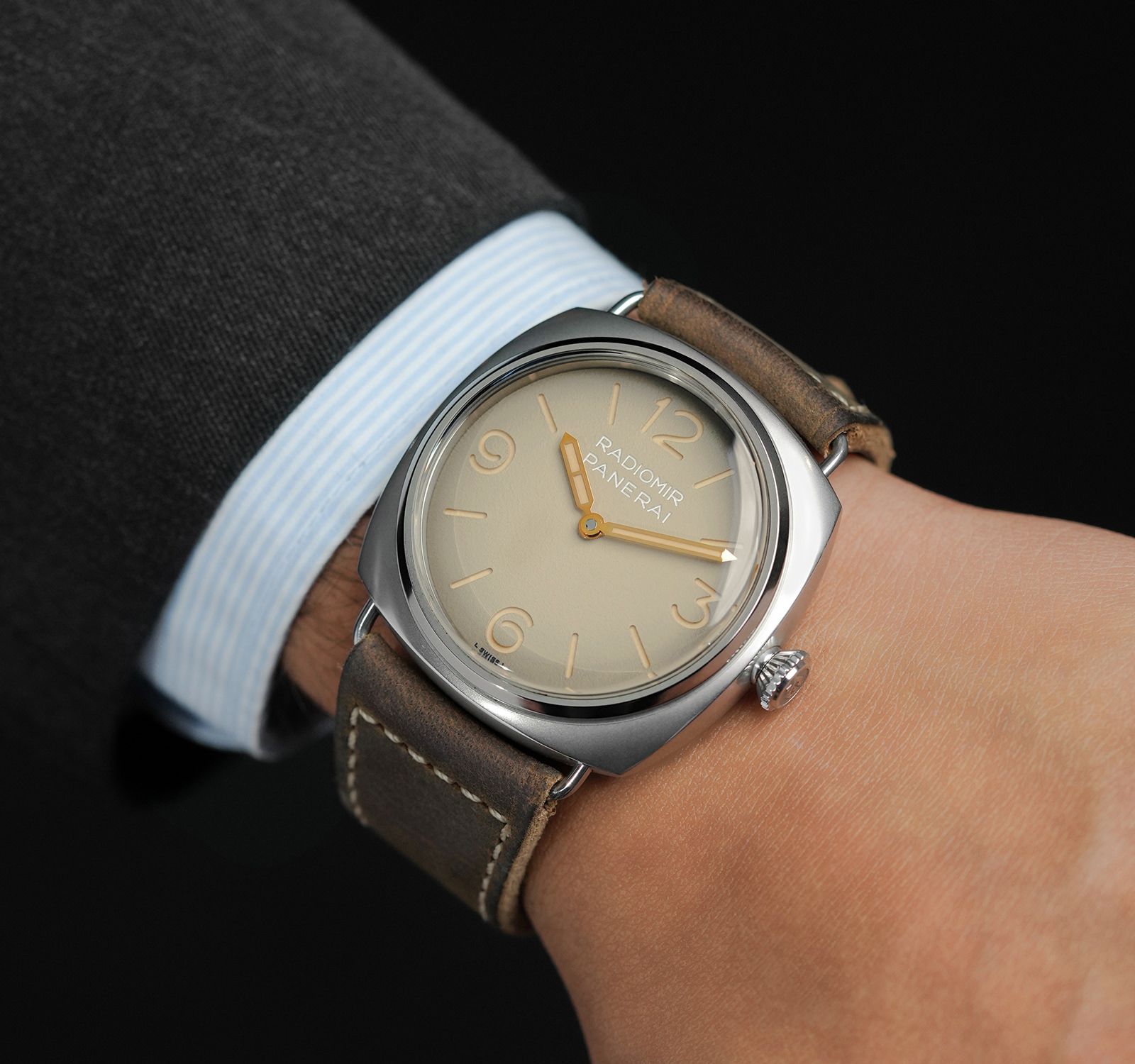 Pre-Owned Panerai Radiomir Men Watch in Beige Colour Dial