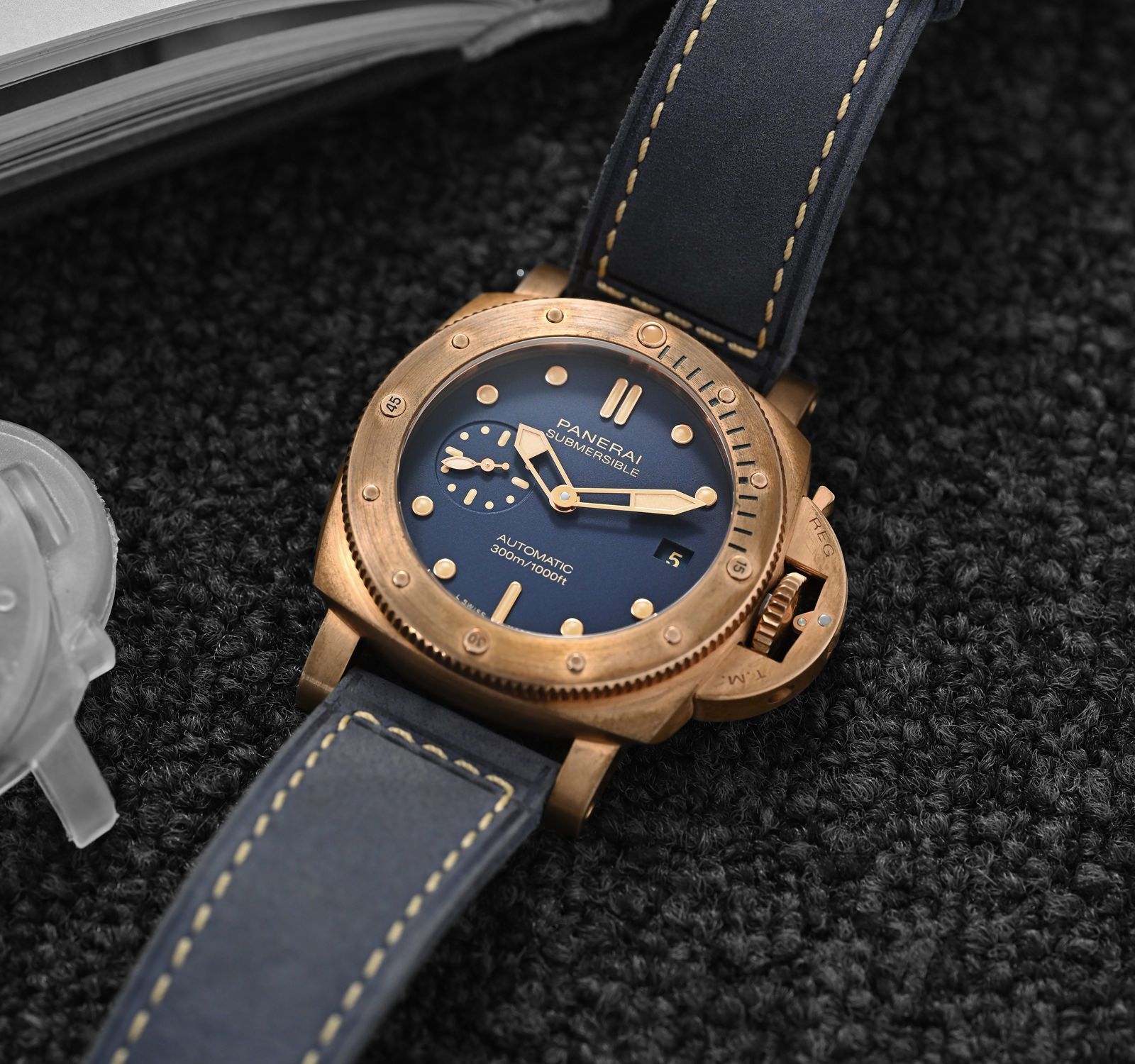 Buy Pre Owned Panerai Submersible PAM01074