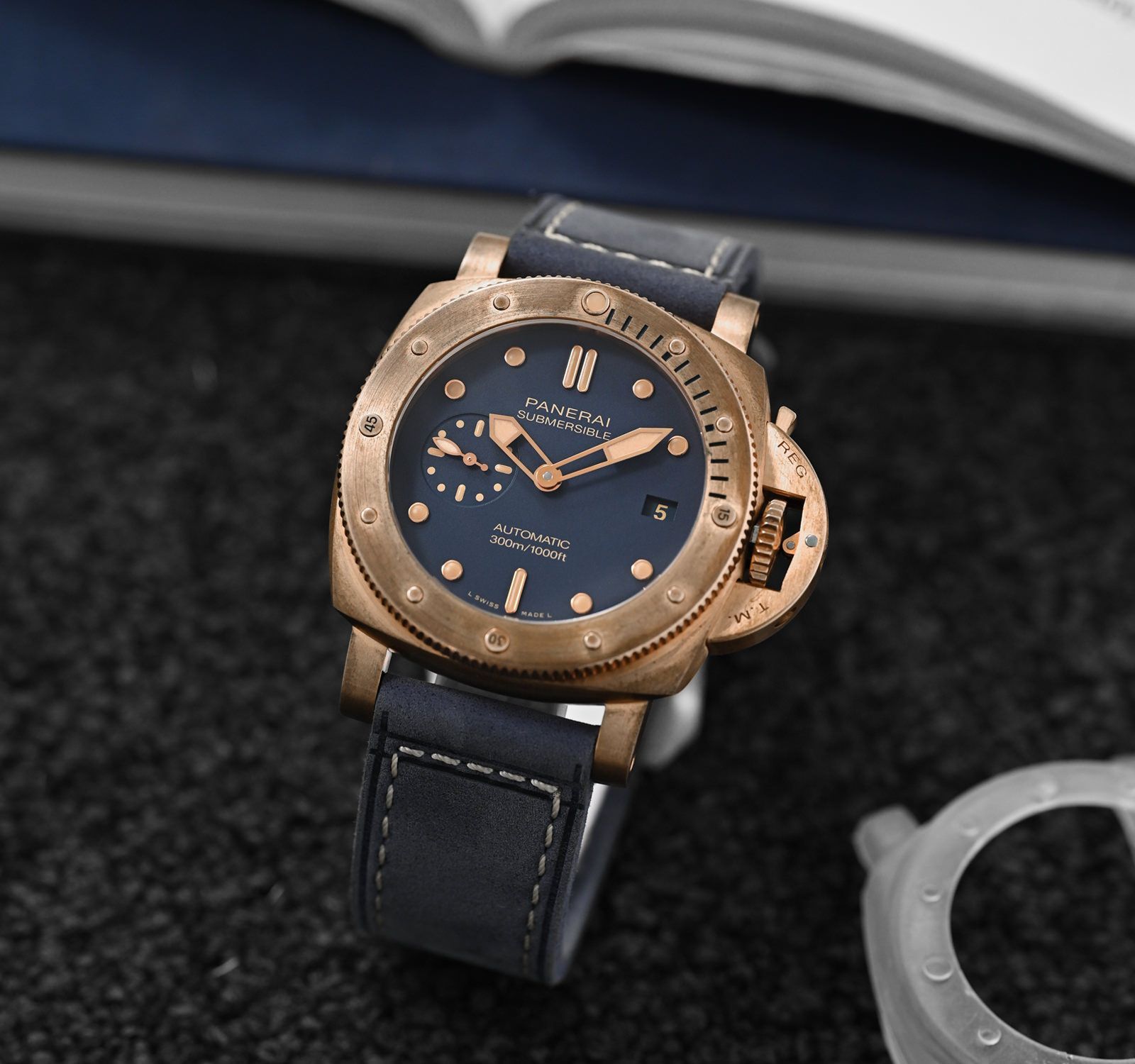 Panerai PAM01074