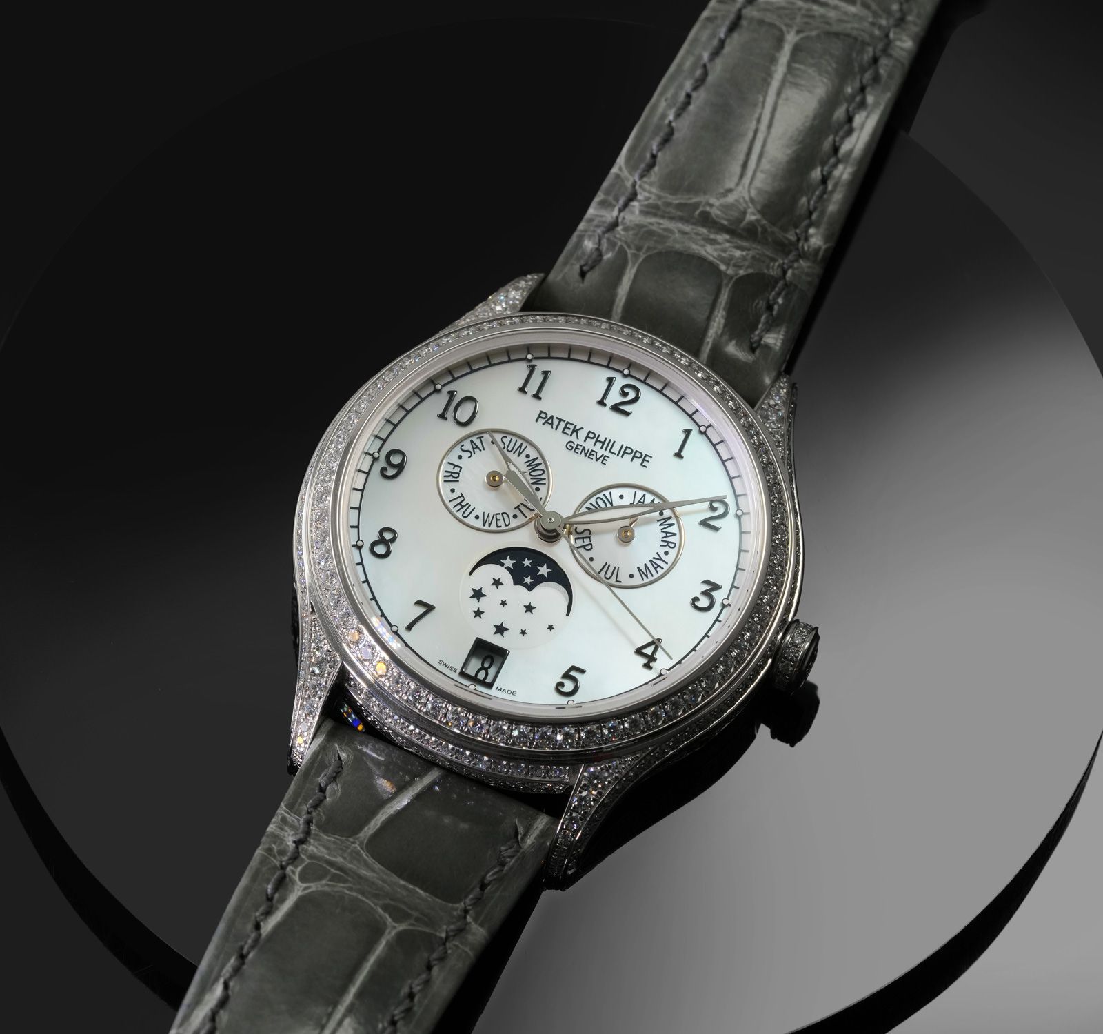 Patek Philippe 4948G 010