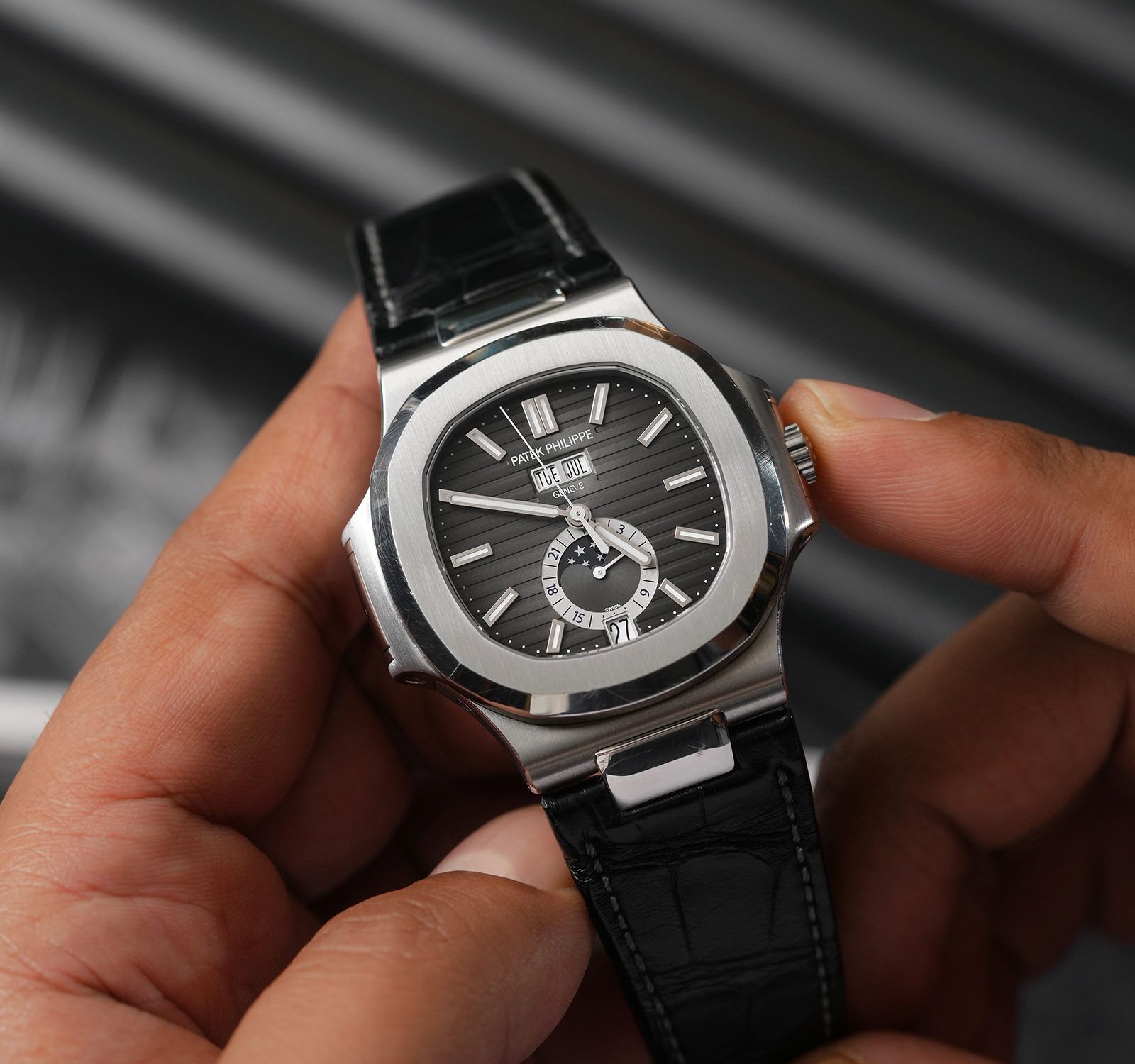 Pre-Owned Patek Philippe Nautilus Price