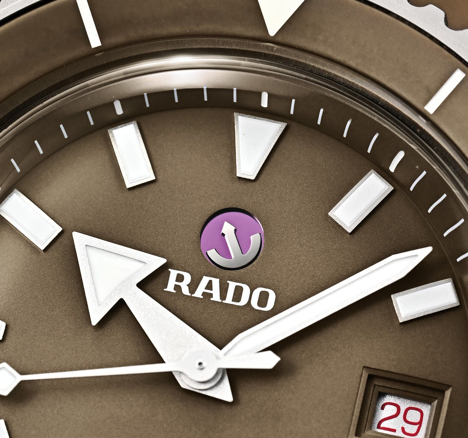 Captain Cook R32130312