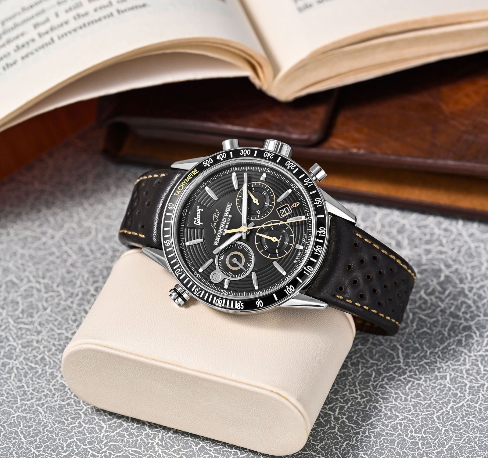 Raymond weil gibson online watch