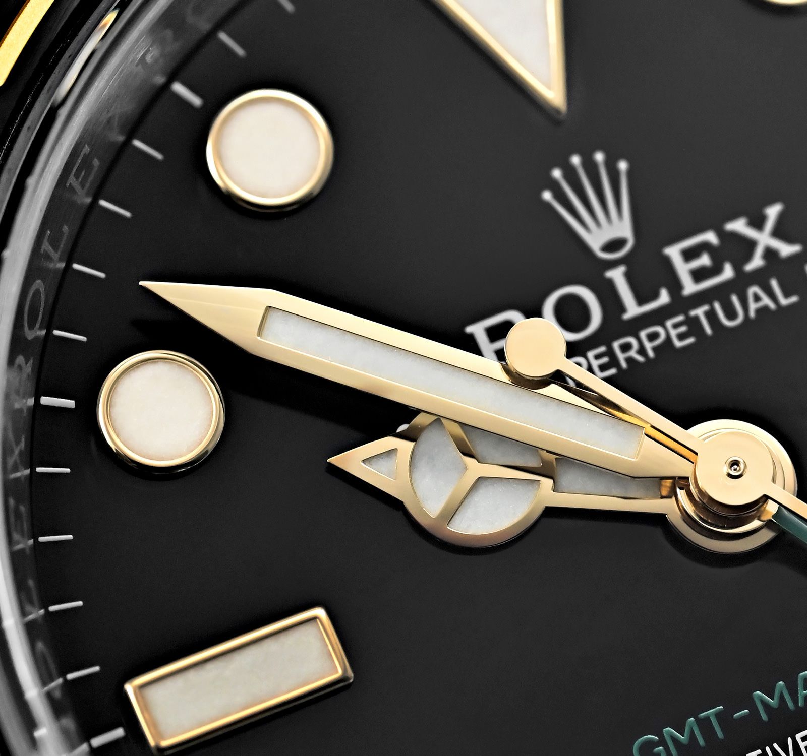 GMT-Master II 116713LN