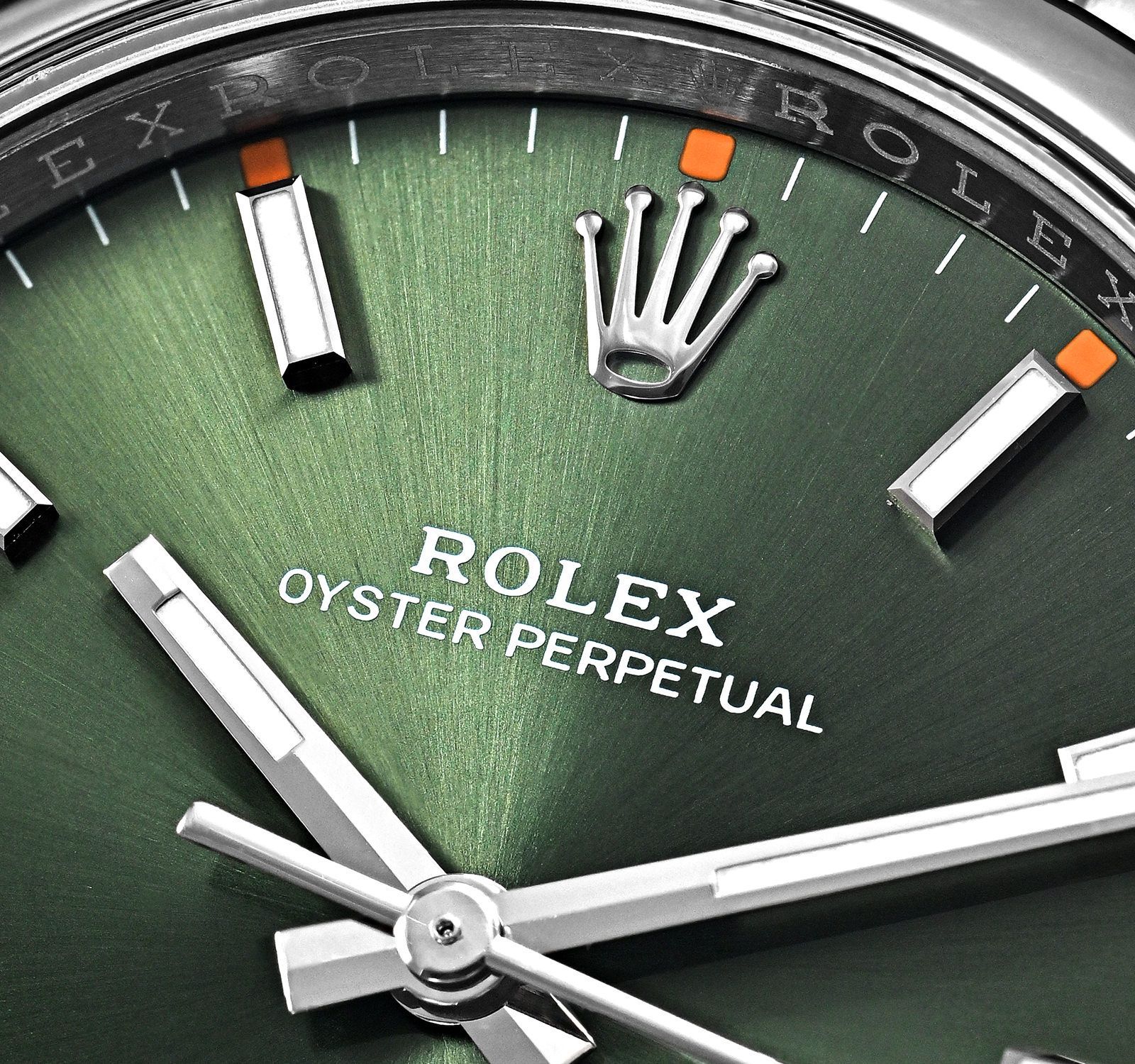 Oyster Perpetual 114200-GRNIND