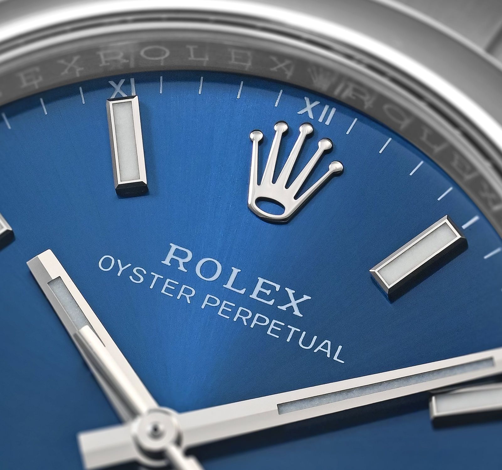 Oyster Perpetual 124200-BLUIND