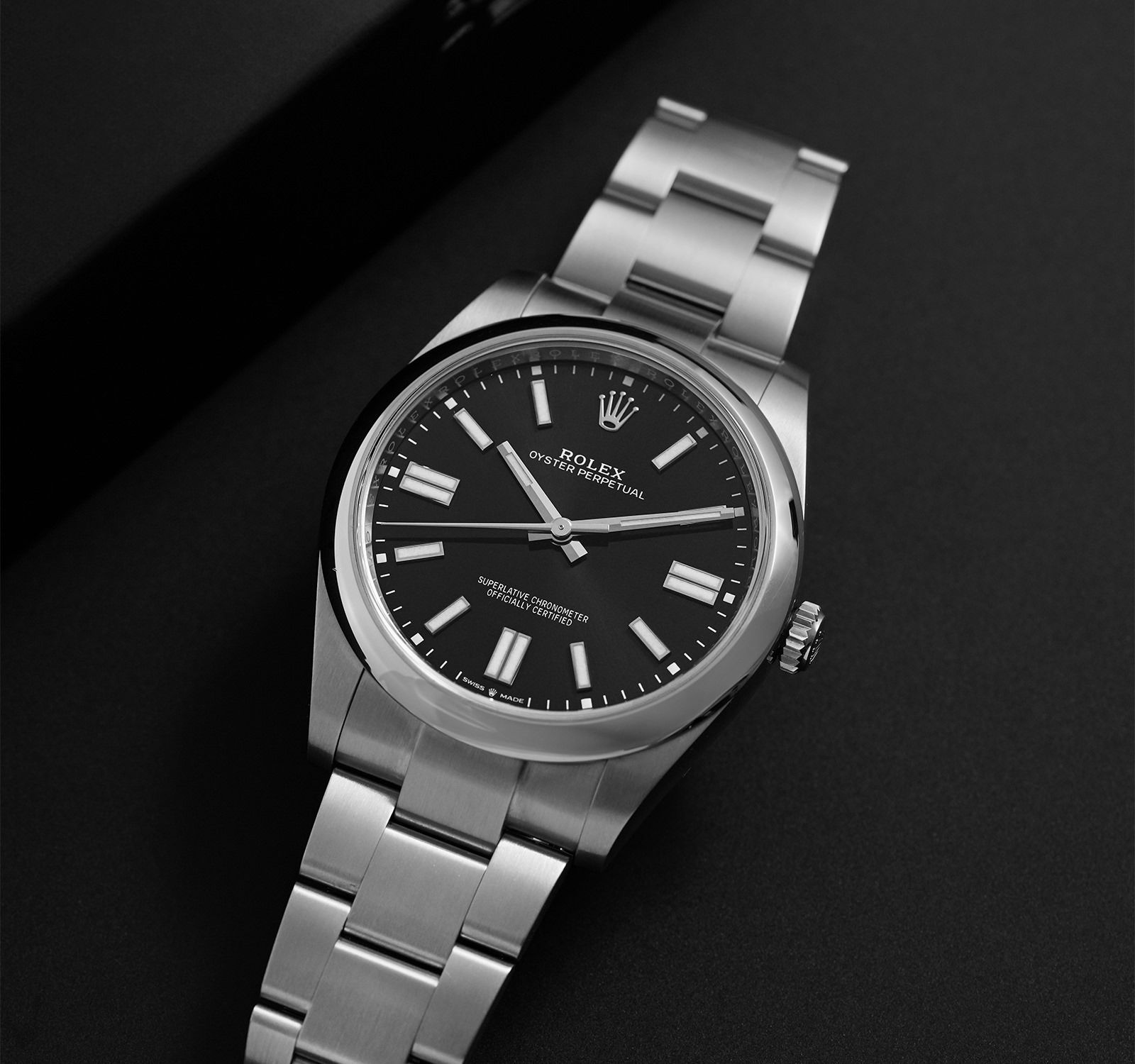 Rolex 124300-BLKIND-2