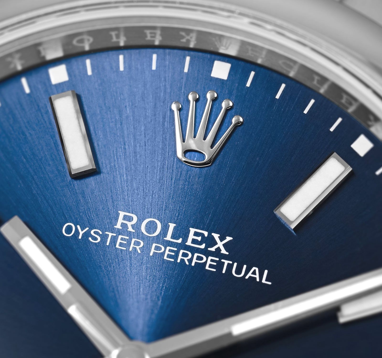 Oyster Perpetual 124300-BLUIND