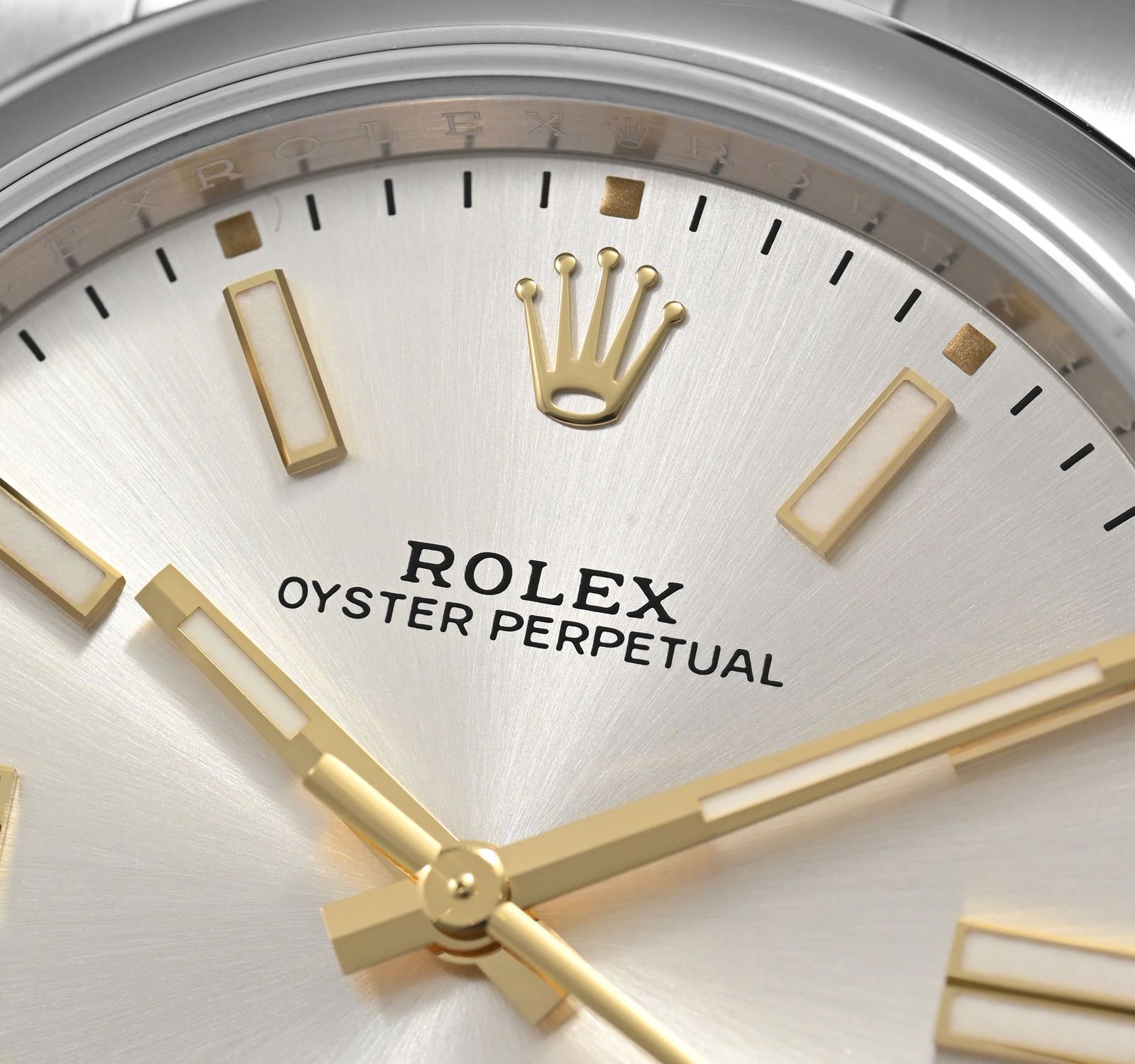 Oyster Perpetual 124300-SLVIND