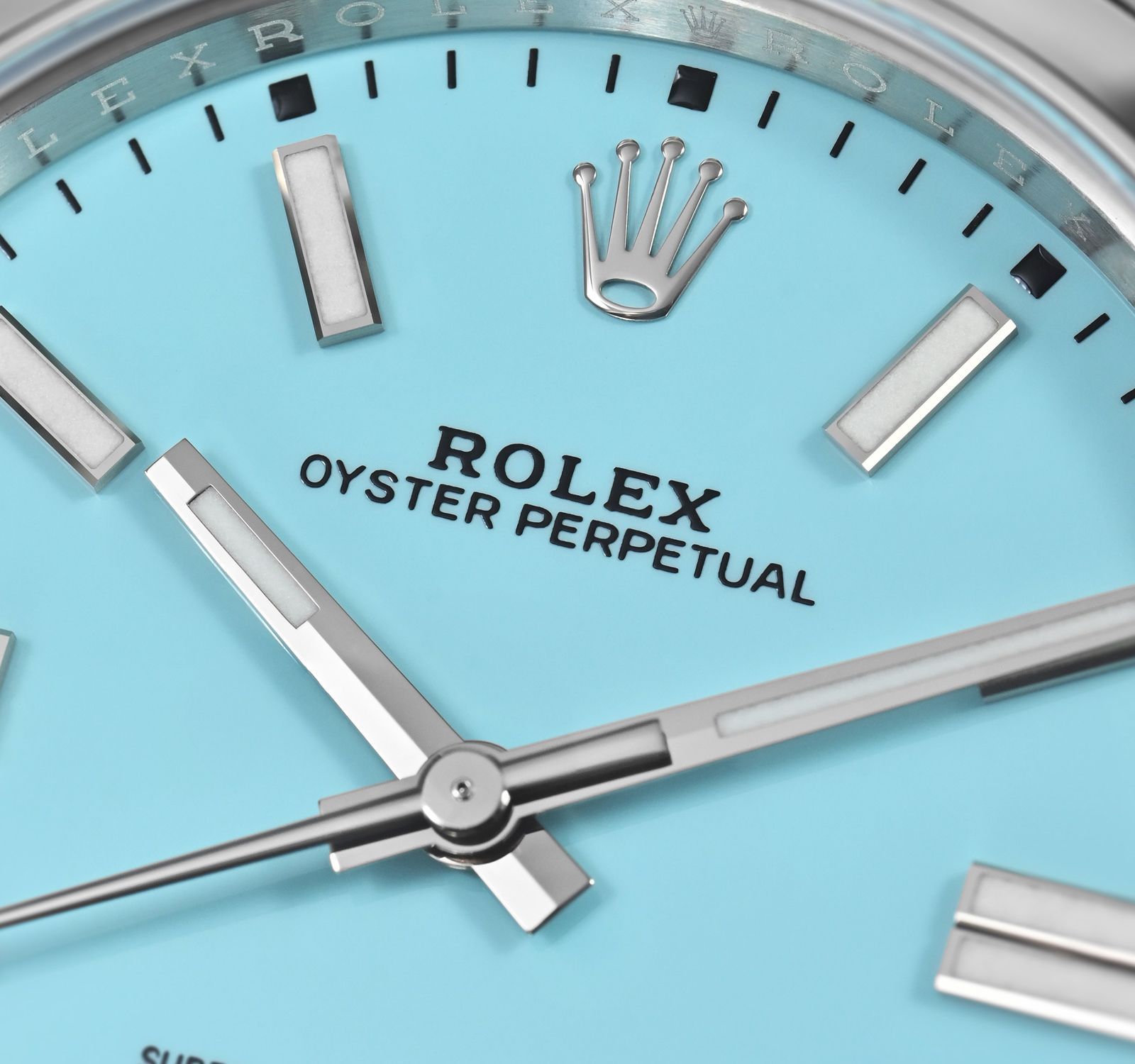Oyster Perpetual 124300-TURBLUIND
