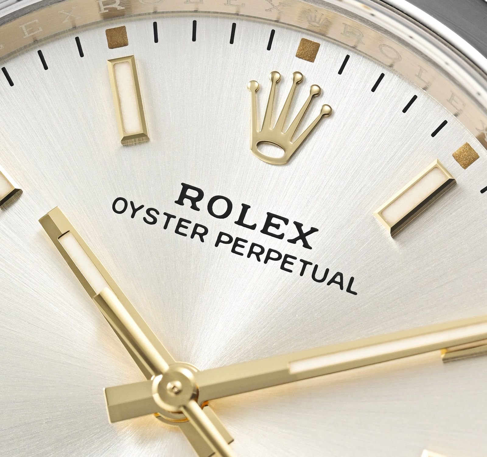 Oyster Perpetual 126000-SLVIND-2