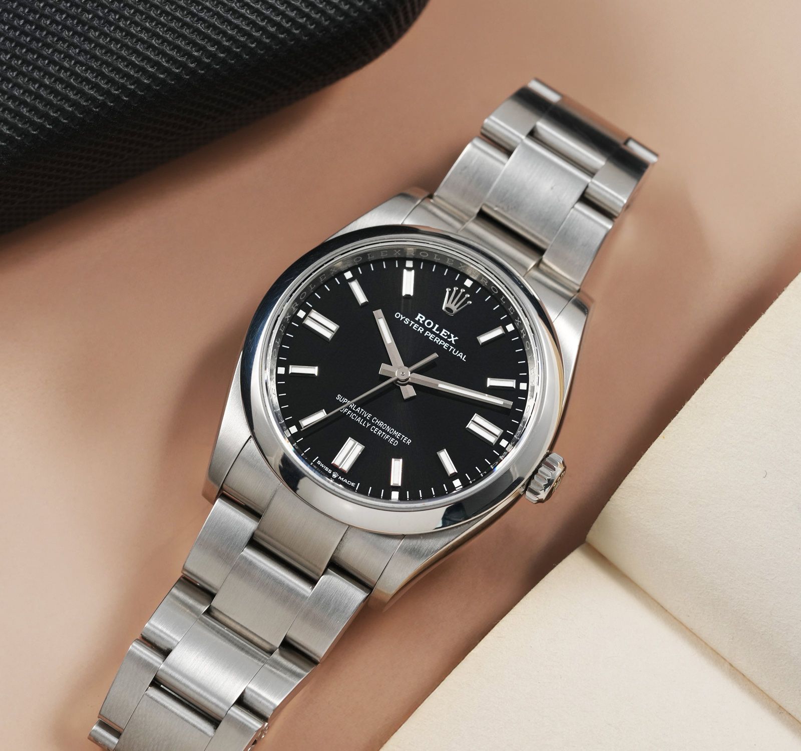 Rolex M126000