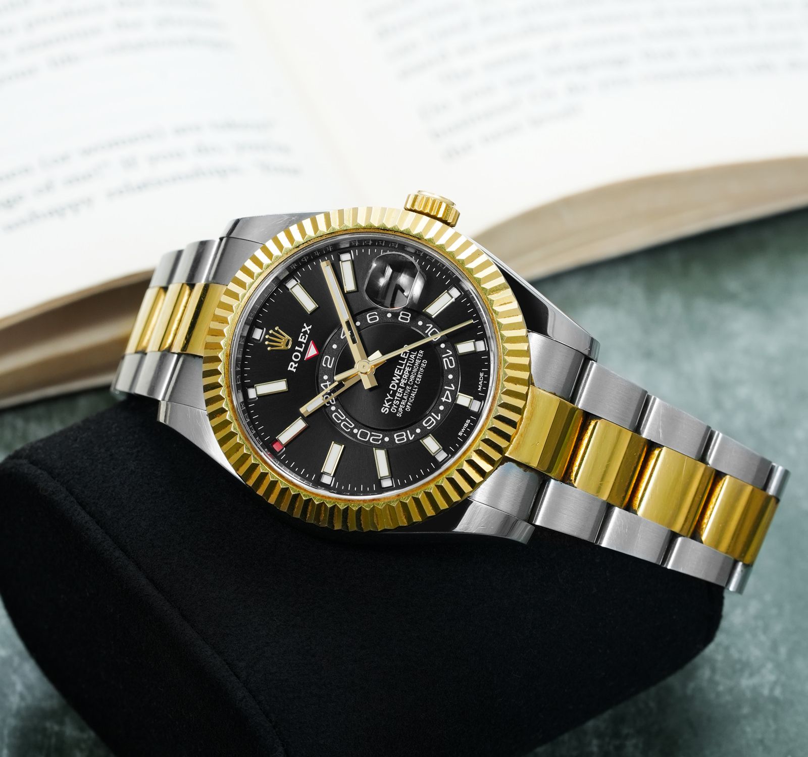 Second Hand Rolex Sky-Dweller