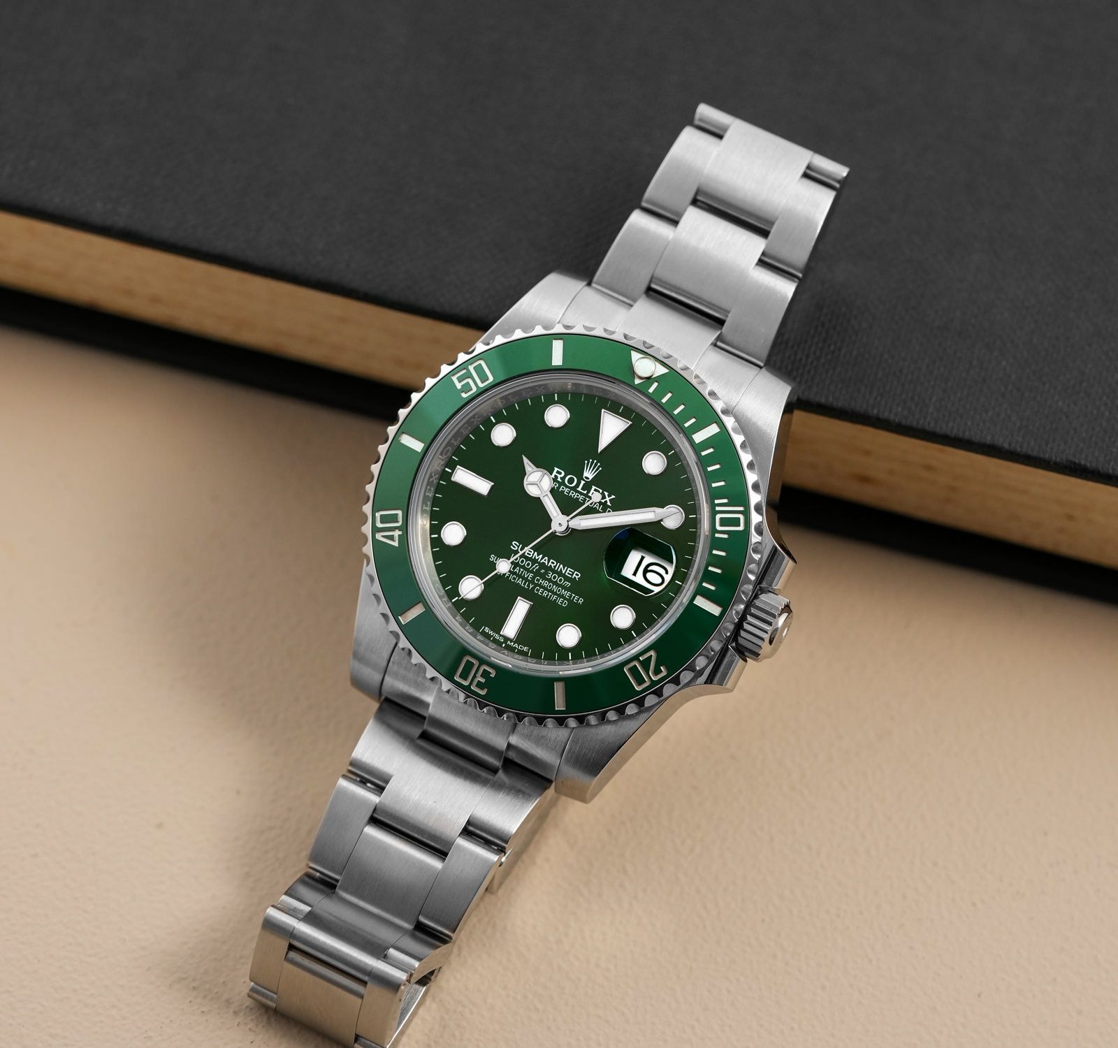 Buy Pre Owned Rolex Submariner 116610LV GREENIND