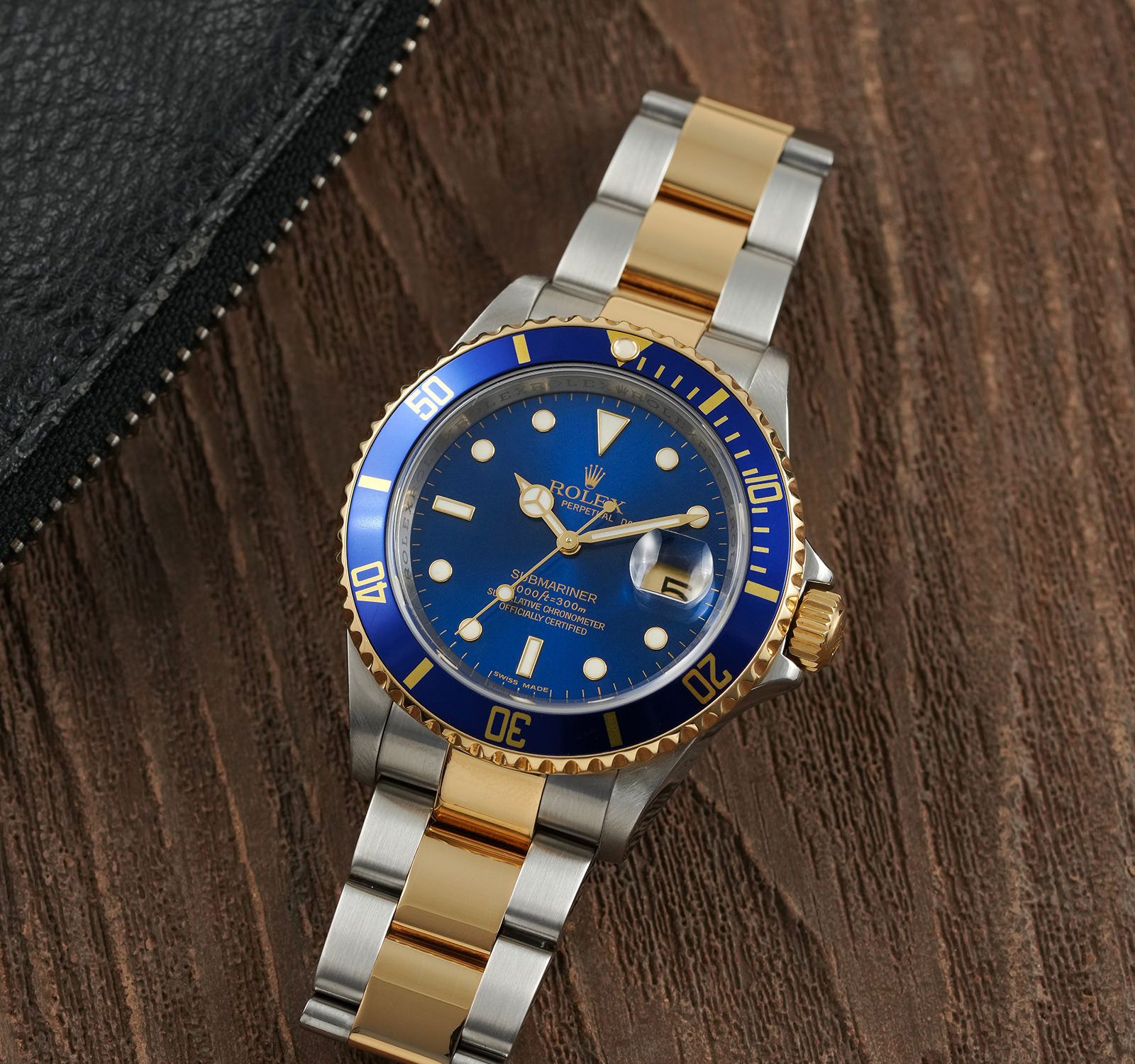Pre-Owned Rolex Submariner Men Watch in Blue Colour Dial