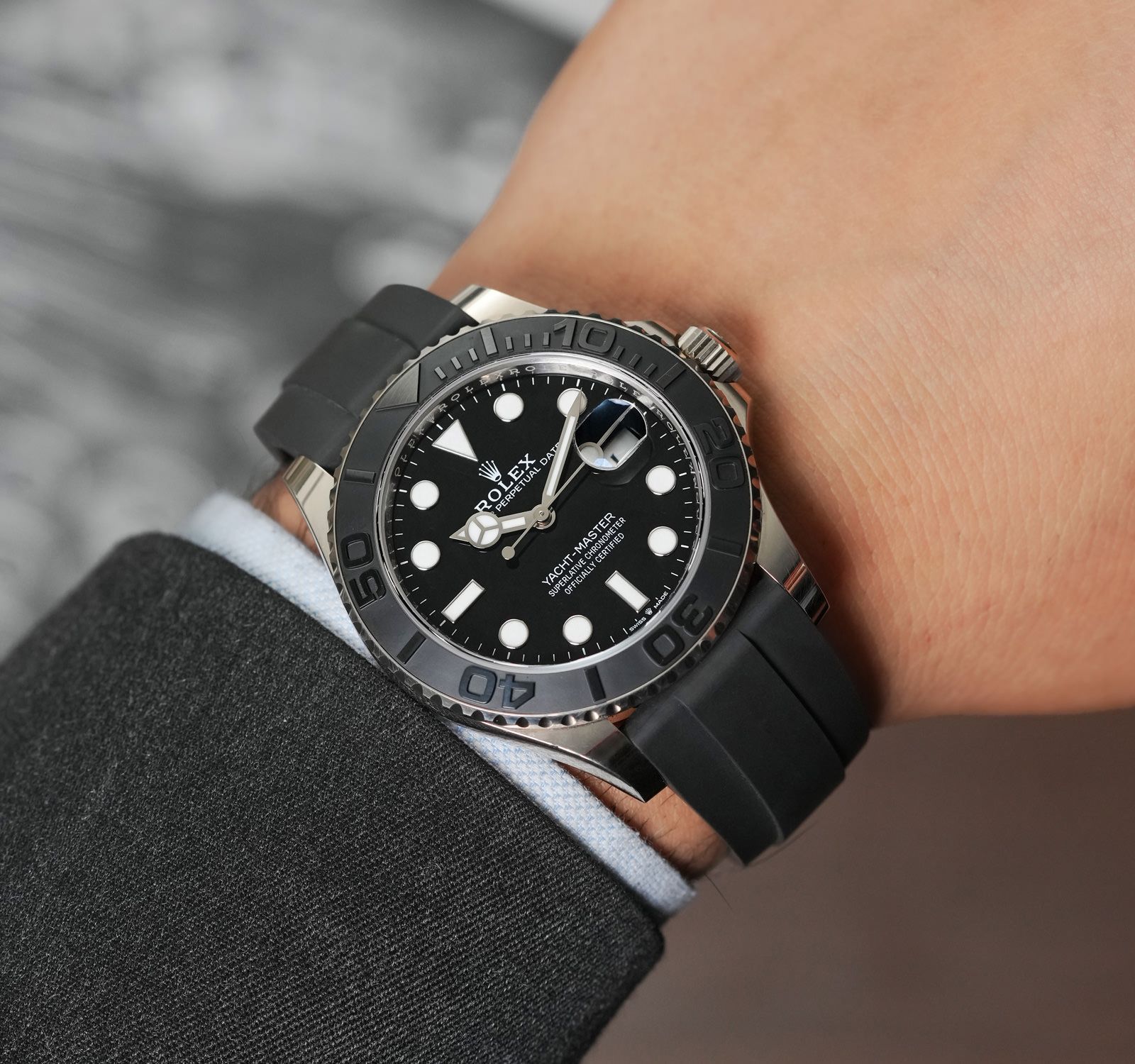 Pre-Owned Rolex Yacht-Master Men Watch in Black Colour Dial