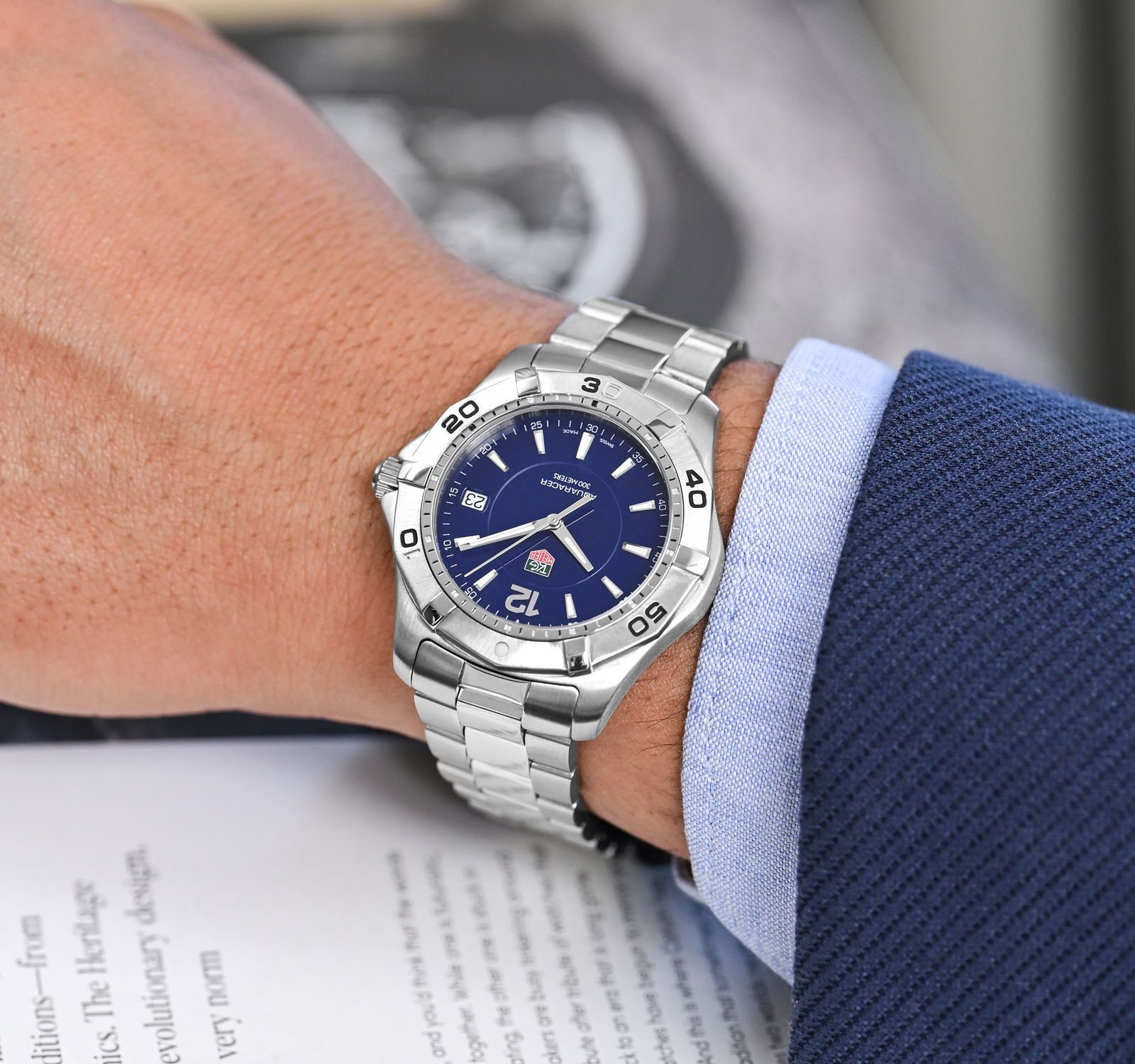 Pre Owned TAG Heuer Aquaracer Men Watch in Blue Colour Dial