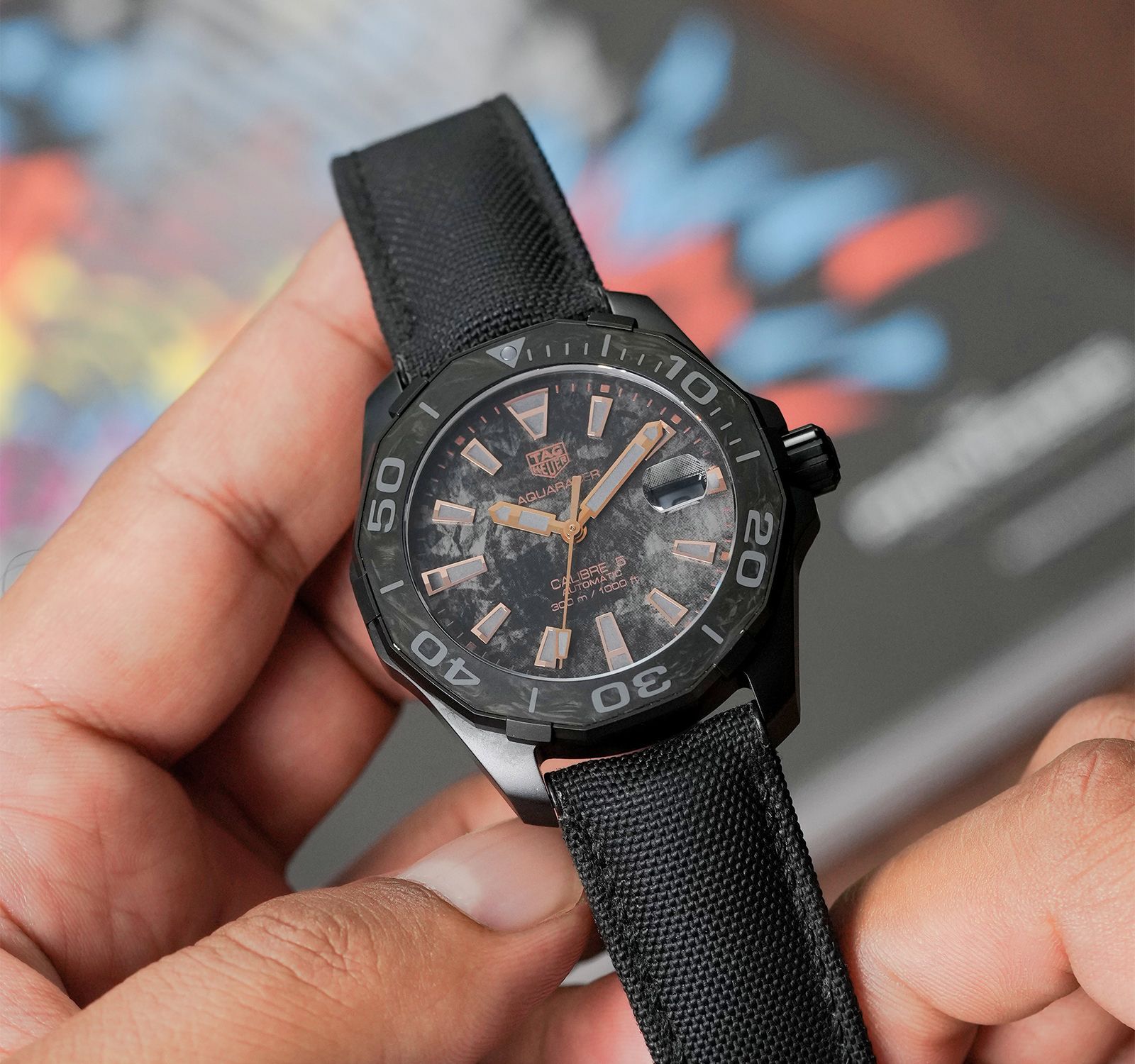 Pre-Owned TAG Heuer Aquaracer Men Watch in Carbon Colour Dial