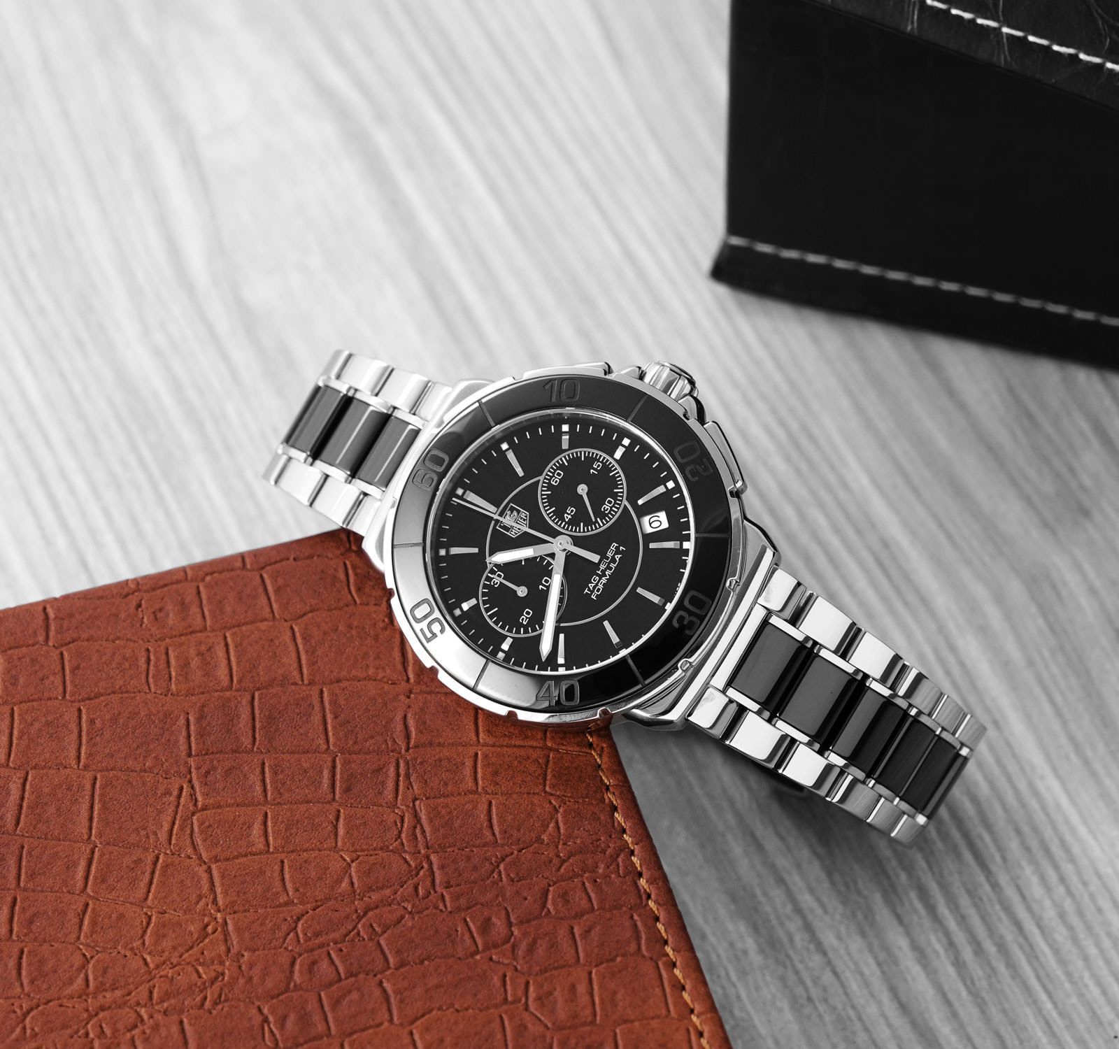 Tag sale heuer cah1210