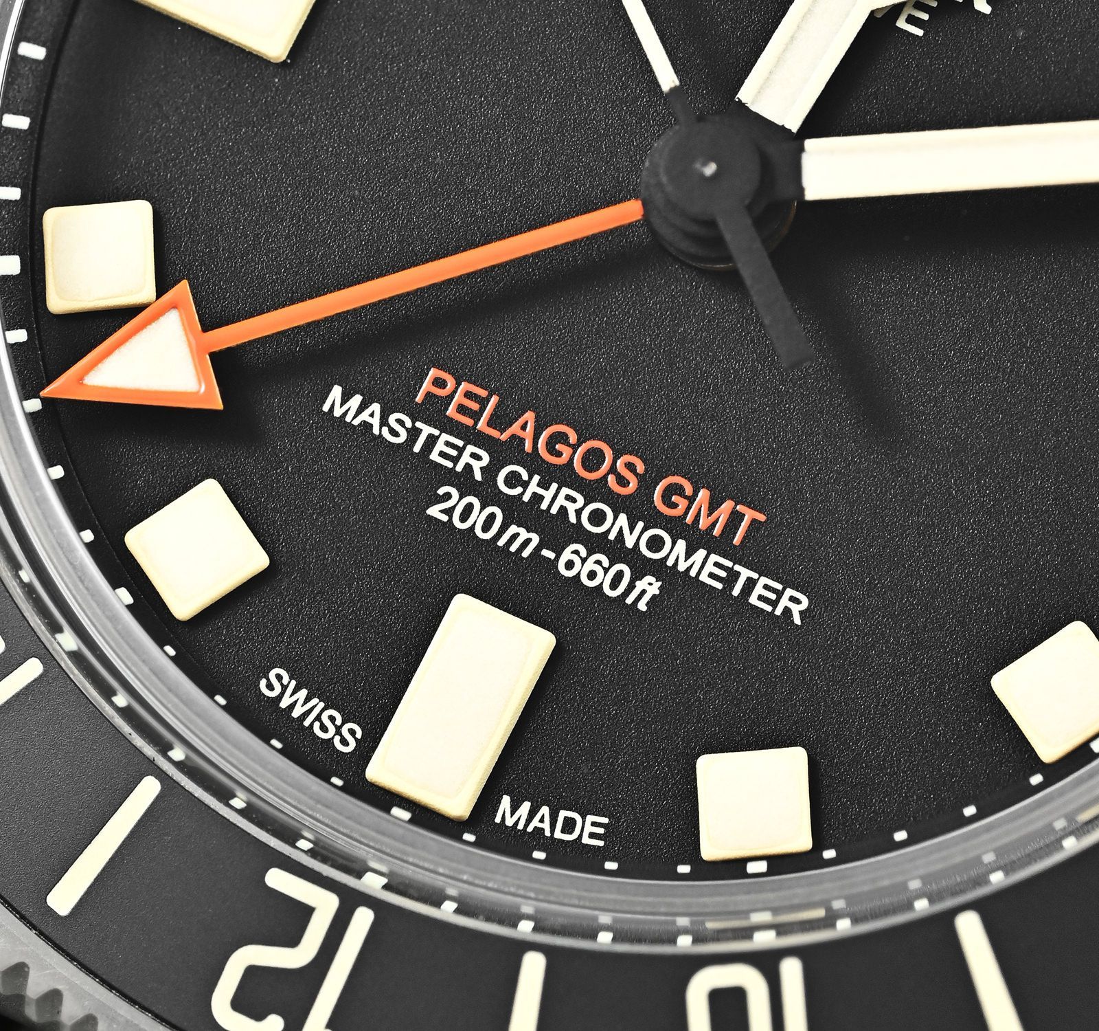 Pelagos M2542G247NU-0002