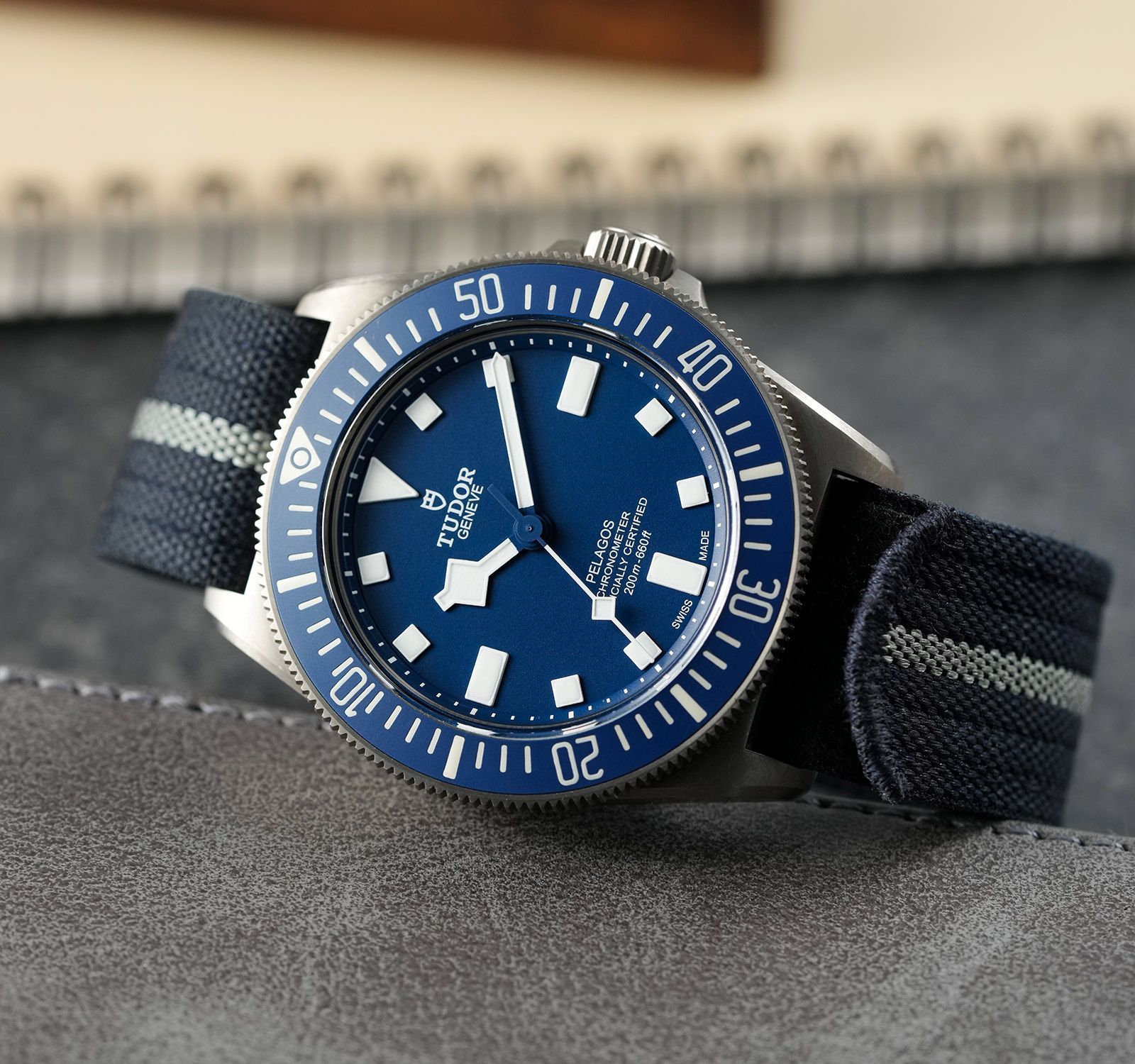 Tudor M25707B