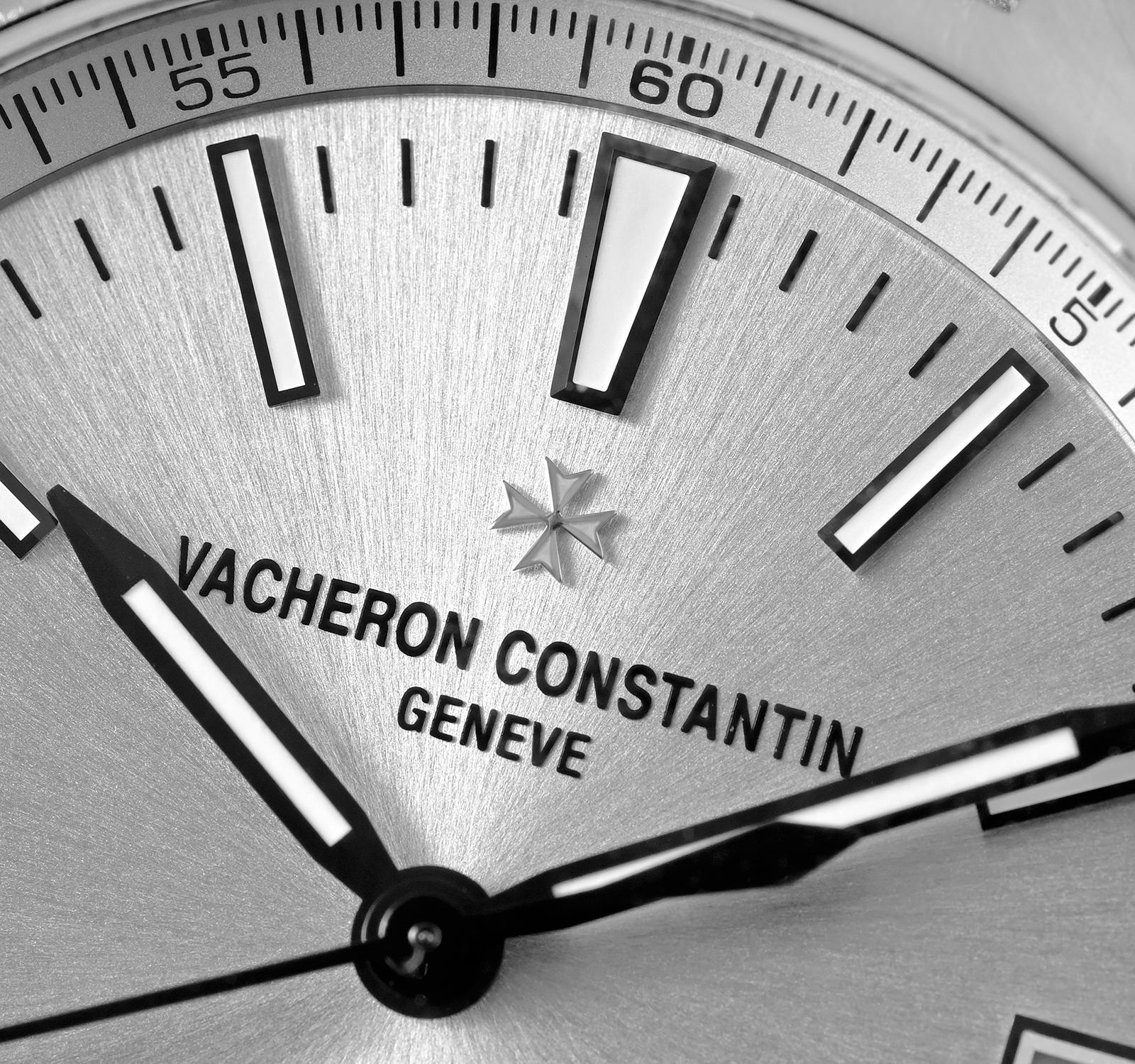 Overseas 4520V/210A-B126